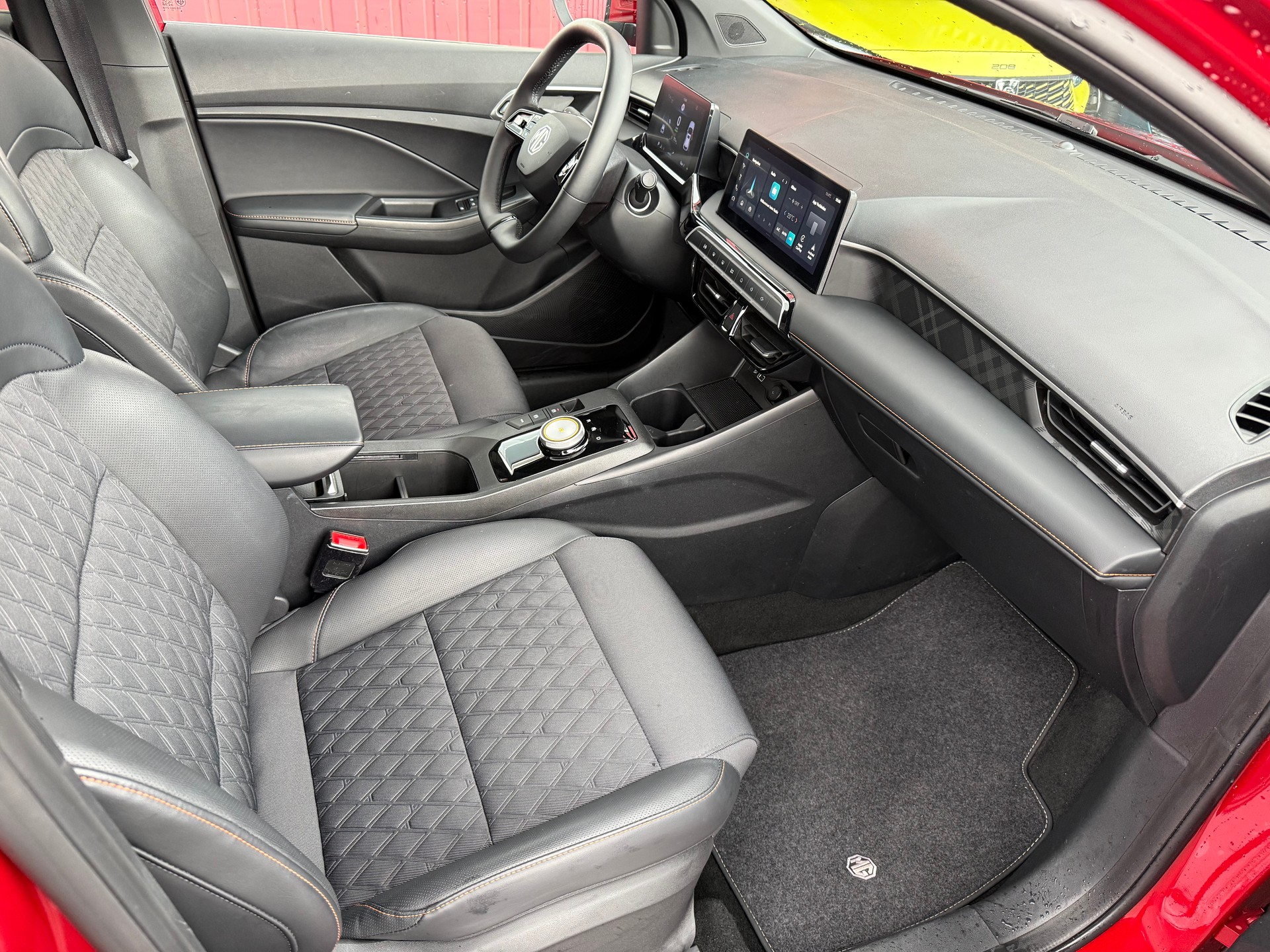 MG 3 1.5 Hybrid Luxury Aut.-image-5