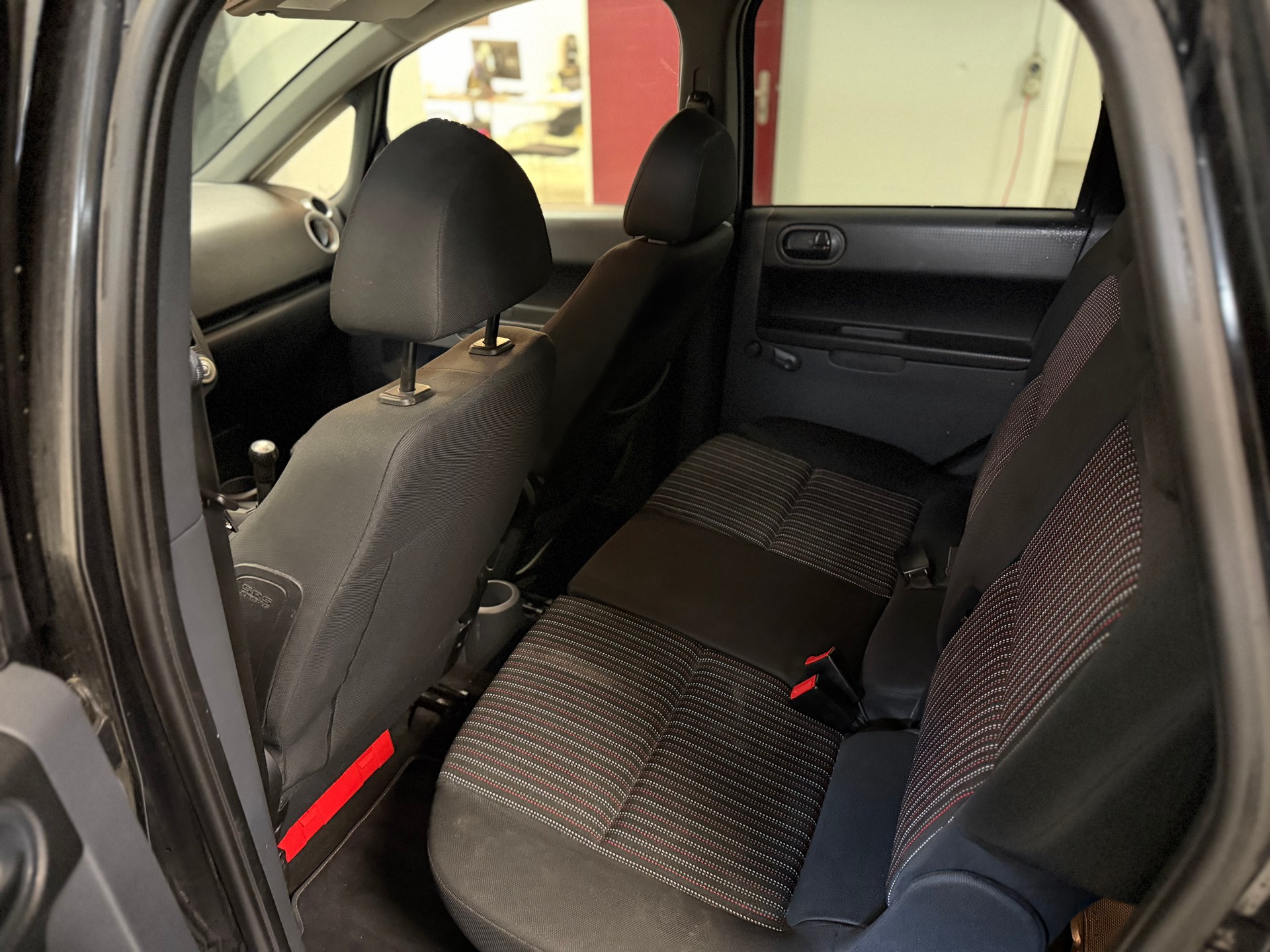 MITSUBISHI Colt 1.3 16V Sport motion-image-12