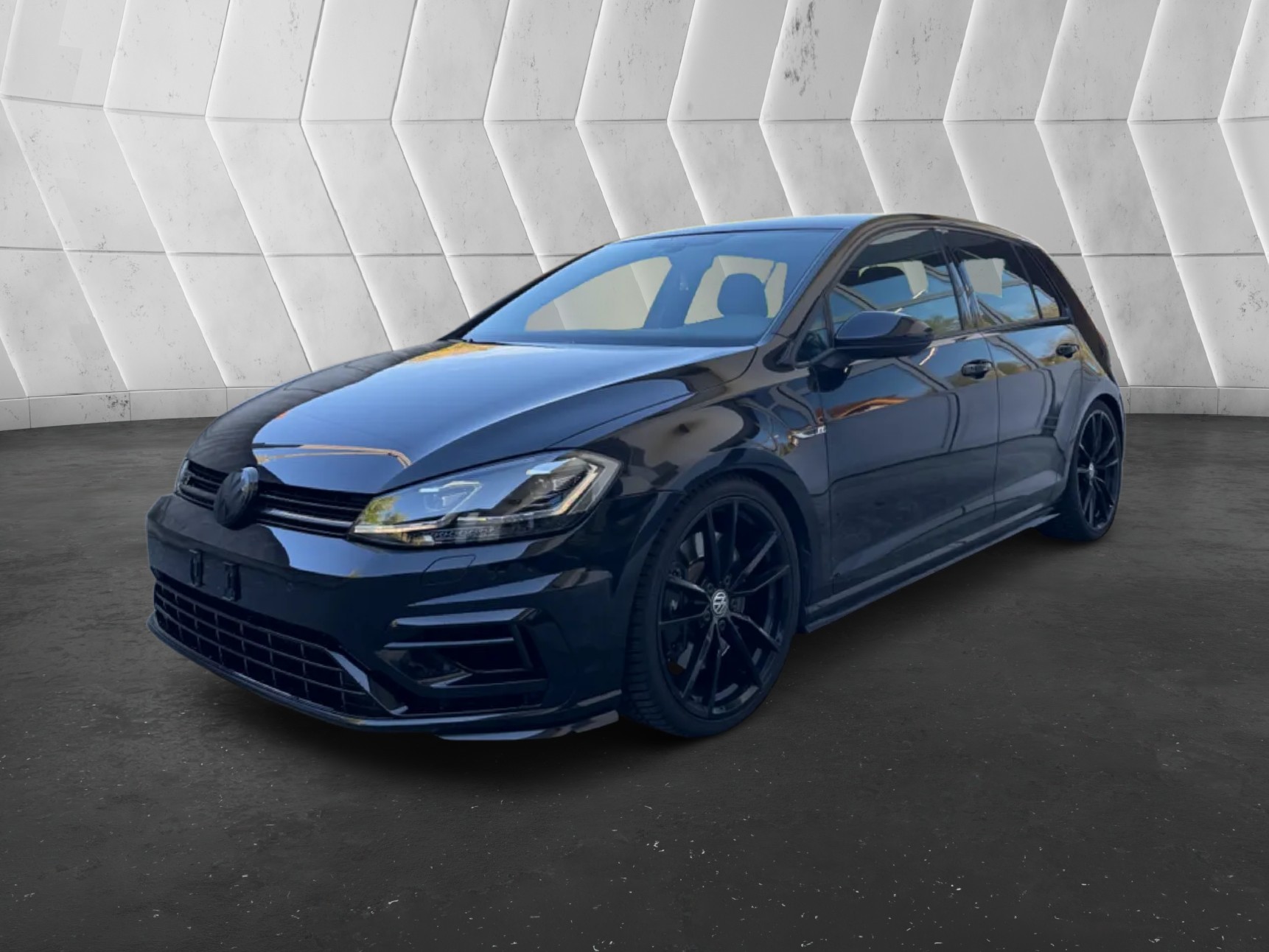 VW Golf 2.0 TSI R 4Motion DSG-image-2