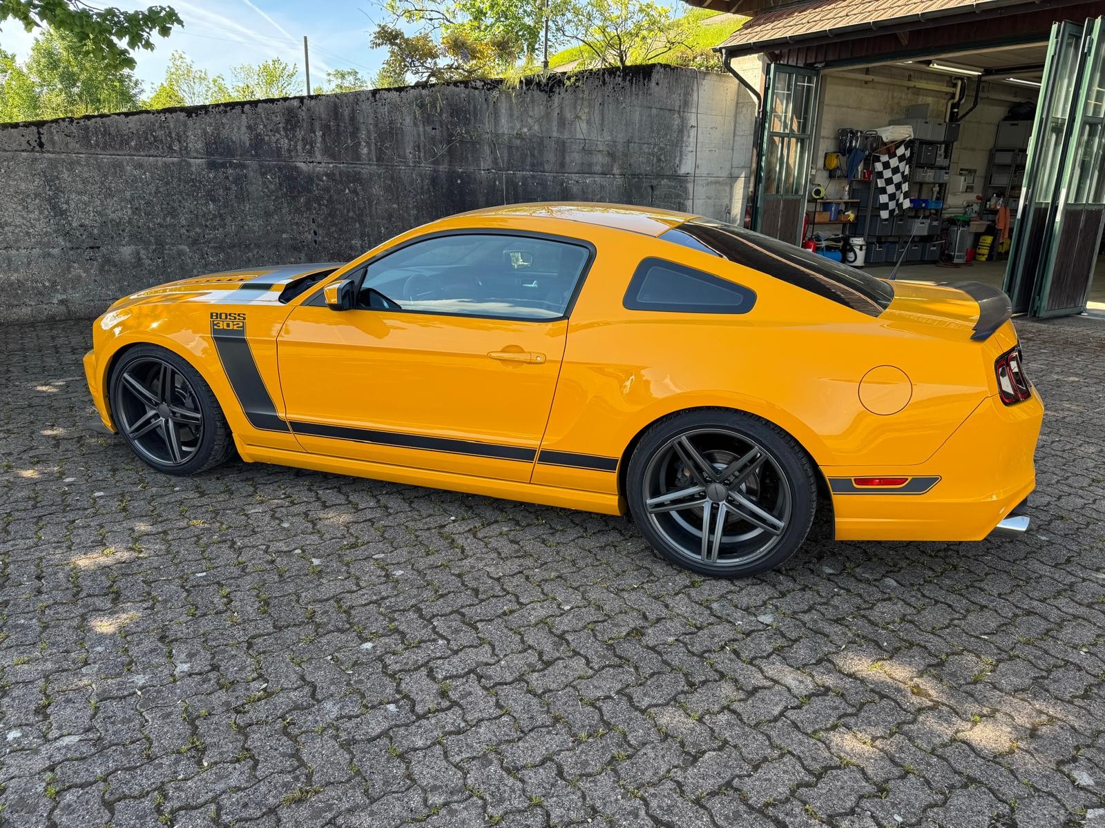 FORD GT 302 BOSS-image-3