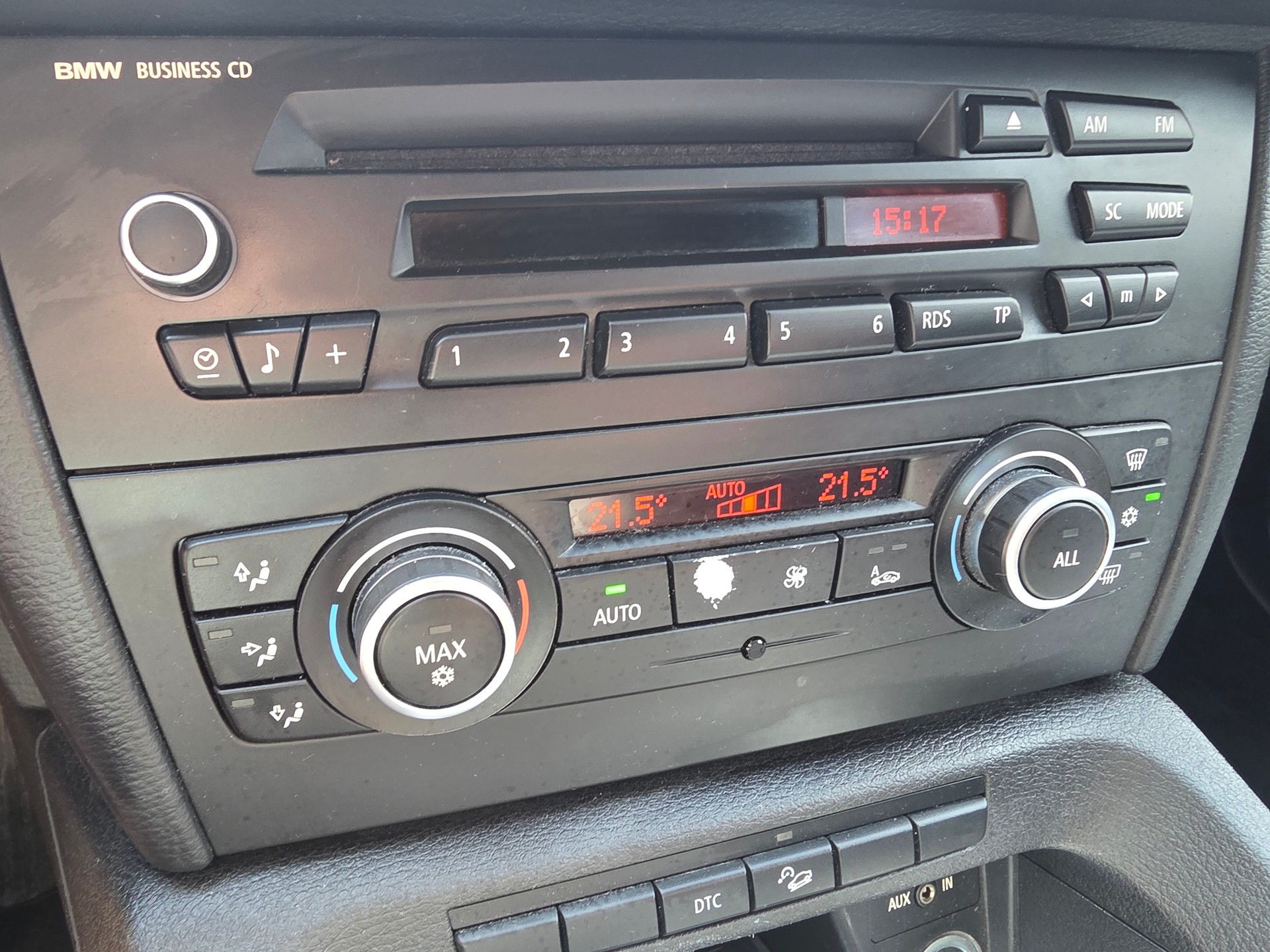 BMW X1 xDrive 18d Steptronic ☆☆☆ Inklusive frischer MFK ☆☆☆-image-12
