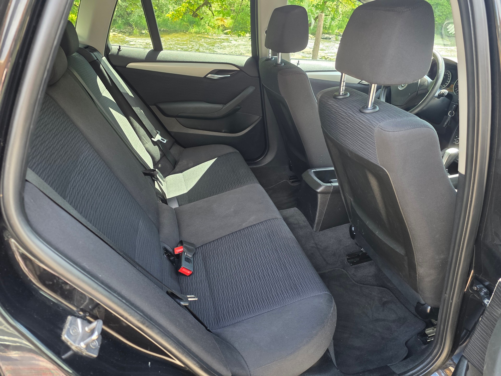 BMW X1 xDrive 18d Steptronic ☆☆☆ Inklusive frischer MFK ☆☆☆-image-9