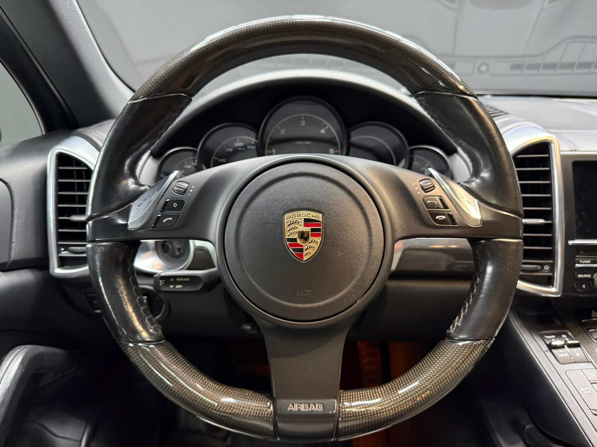 PORSCHE Cayenne Diesel-image-11