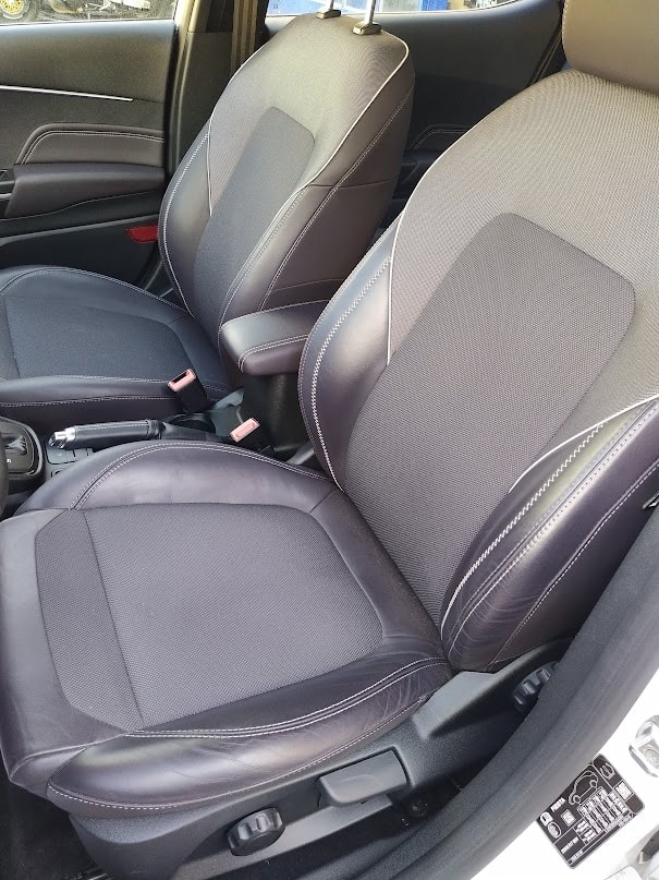 FORD 1.0 EcoB Vignale-image-8