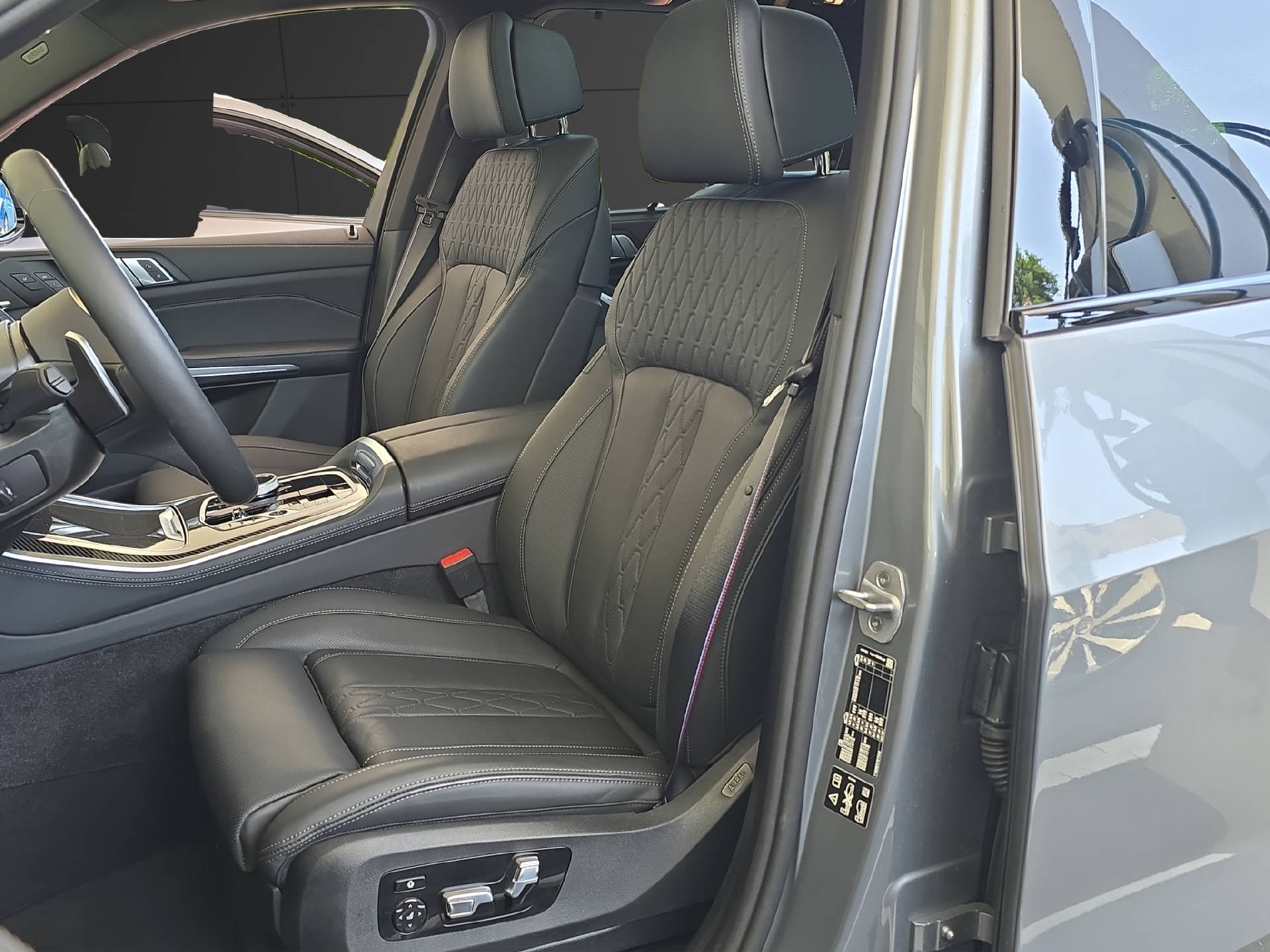 BMW X5 40d xDrive M Sport PRO ** 5 Jahre GARANTIE // 3'500 kg Anhängelast **-image-8