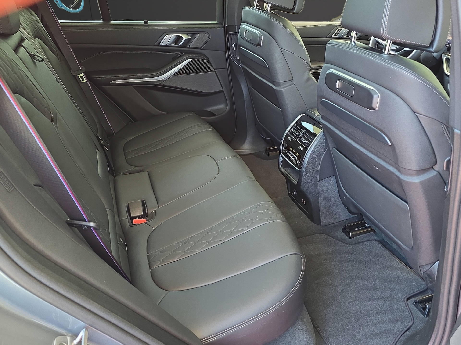 BMW X5 40d xDrive M Sport PRO ** 5 Jahre GARANTIE // 3'500 kg Anhängelast **-image-11