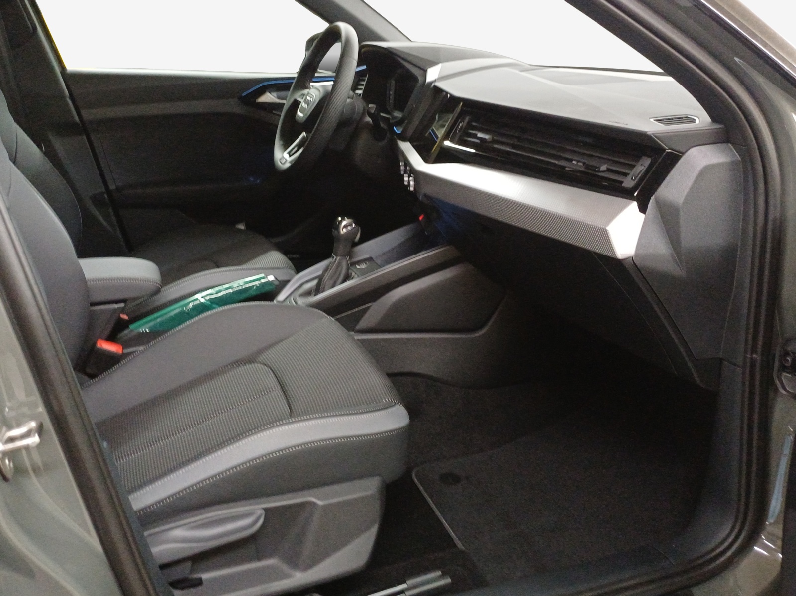 AUDI A1 Sportback 40 TFSI S Line S-tronic-image-13