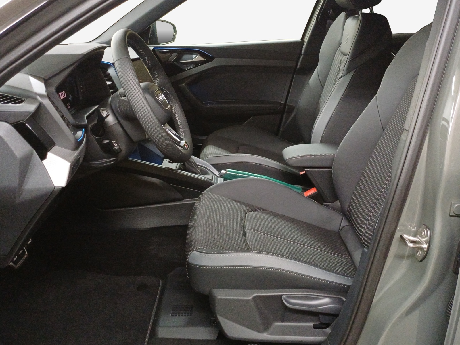 AUDI A1 Sportback 40 TFSI S Line S-tronic-image-7