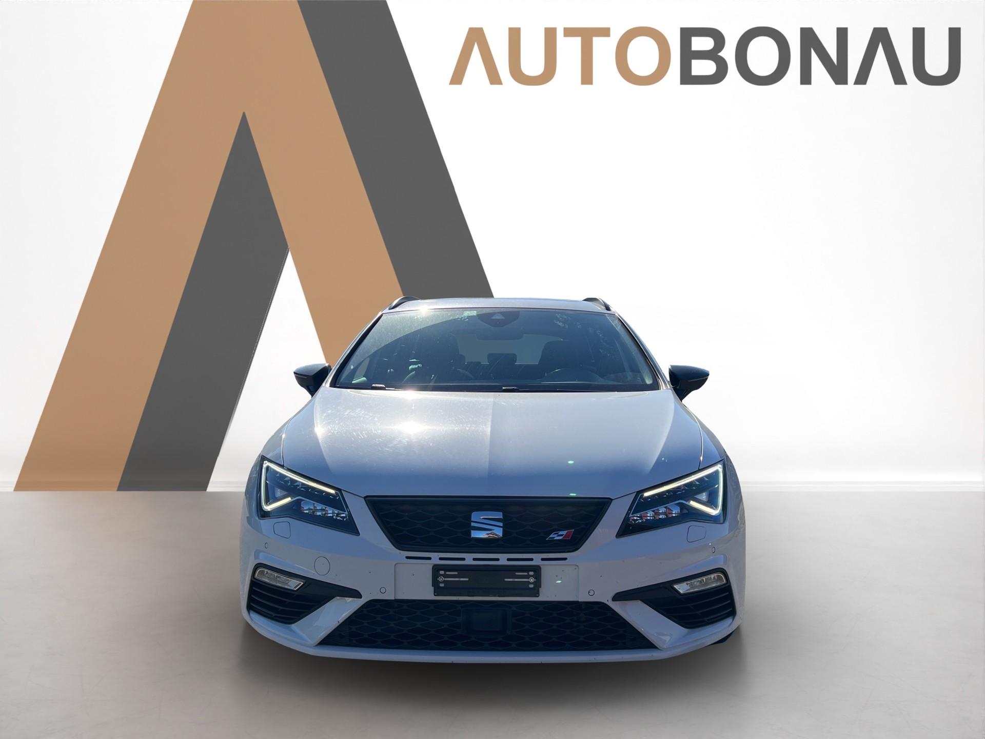 SEAT Leon ST 2.0 TSI 300 Cupra 4Drive DSG Schiebedach-image-7