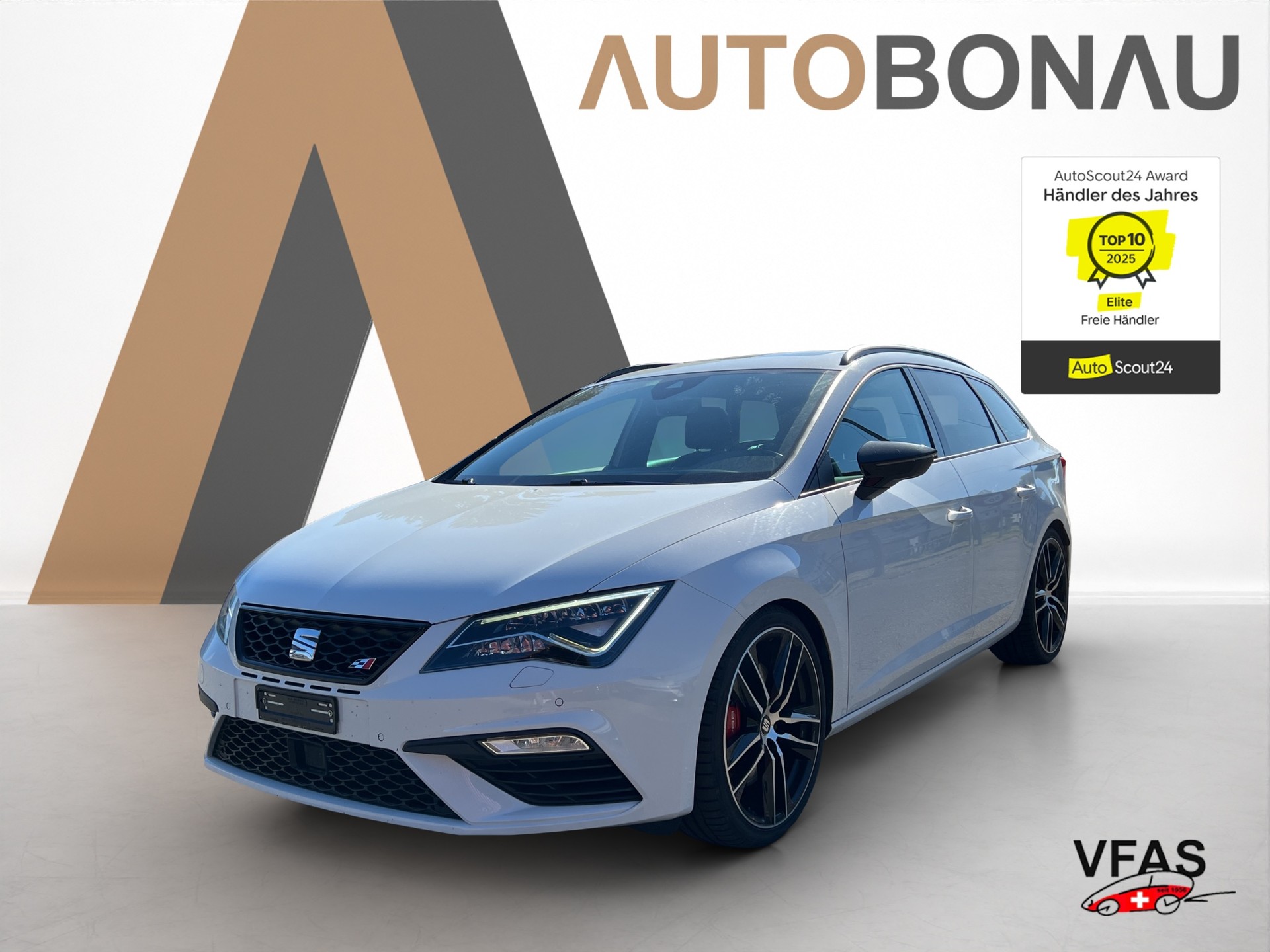 SEAT Leon ST 2.0 TSI 300 Cupra 4Drive DSG Schiebedach