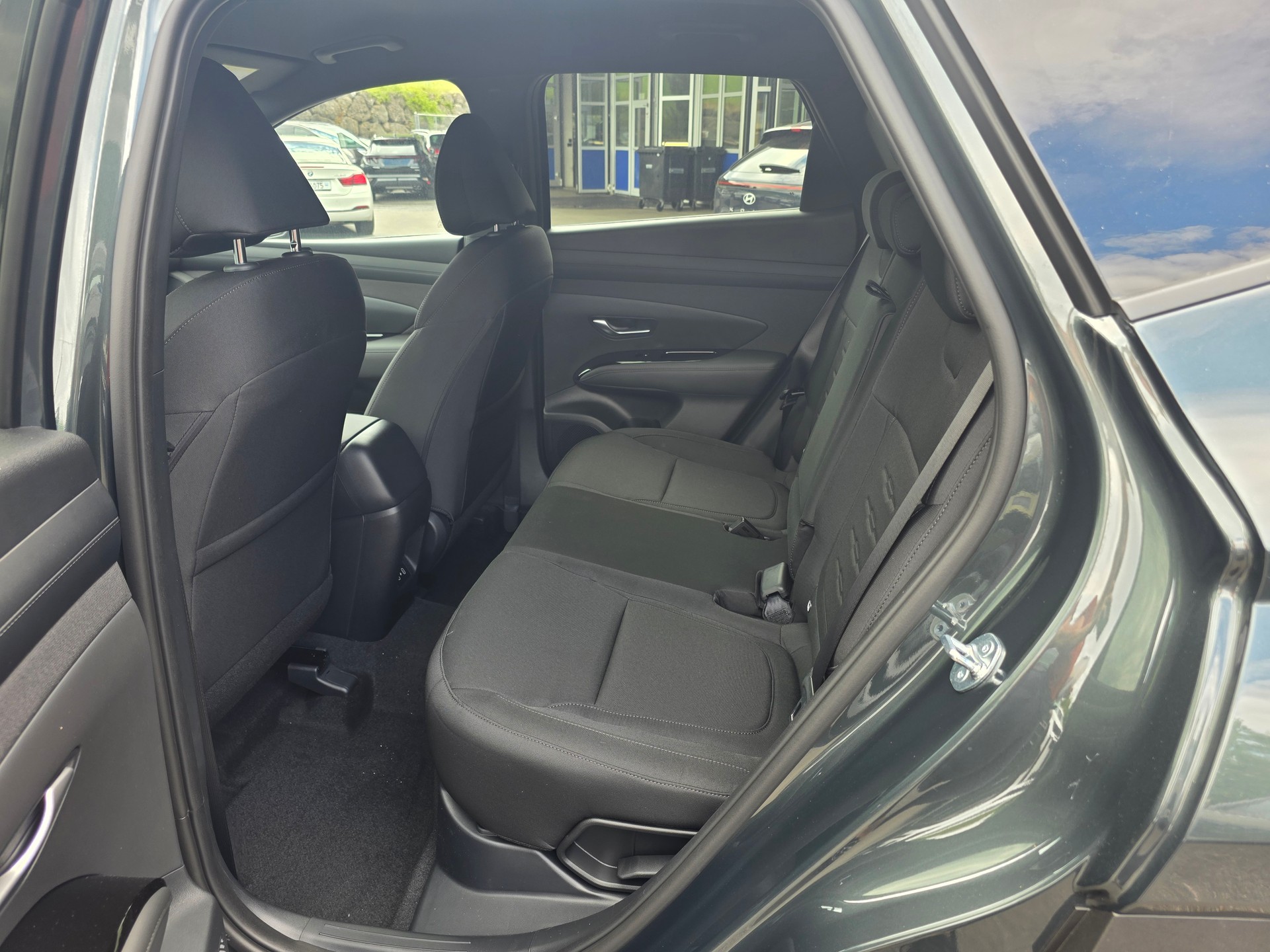 HYUNDAI Tucson 1.6 TGDi HEV 4WD Origo Black Line-image-10