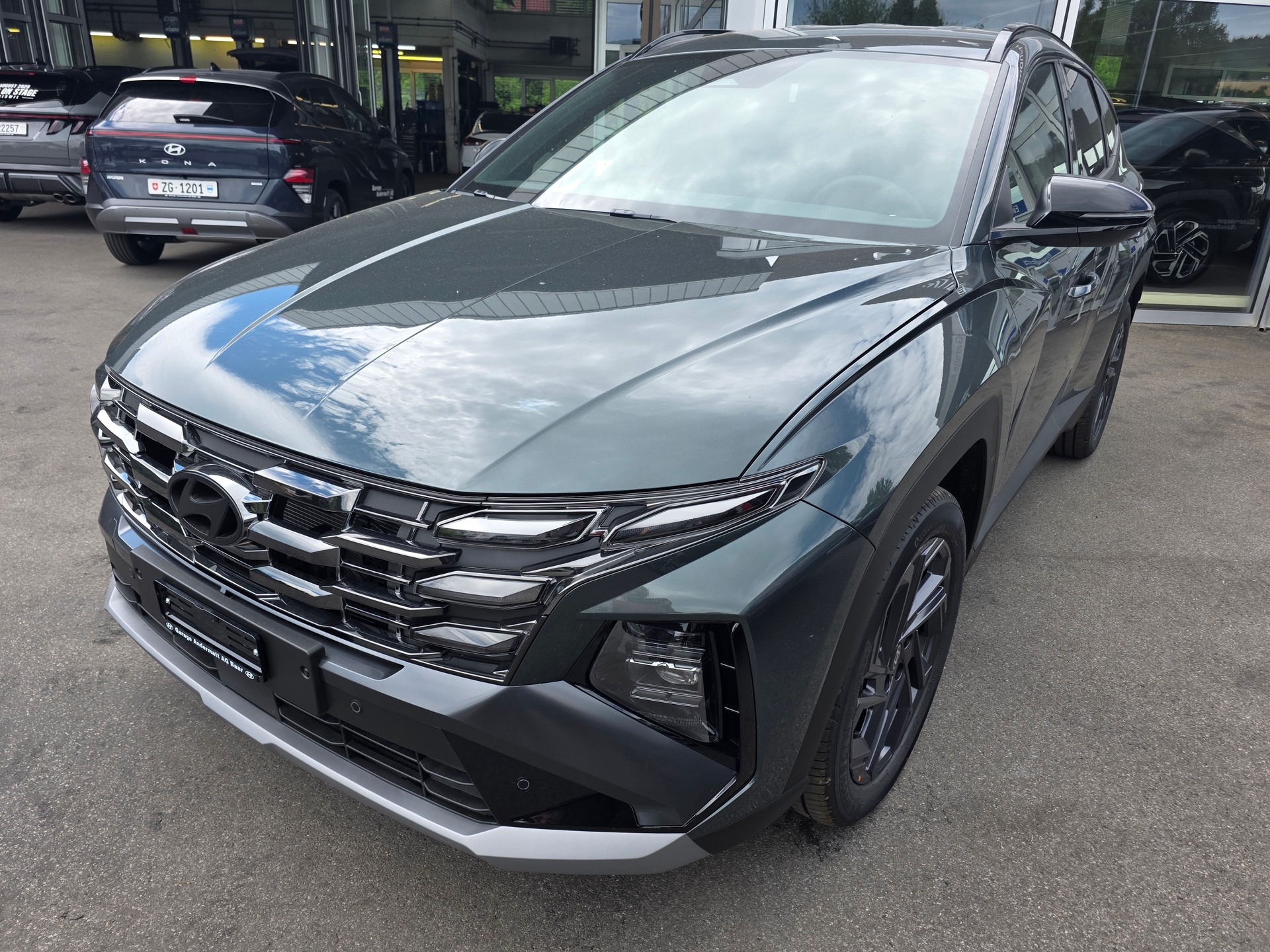 HYUNDAI Tucson 1.6 TGDi HEV 4WD Origo Black Line-image-2