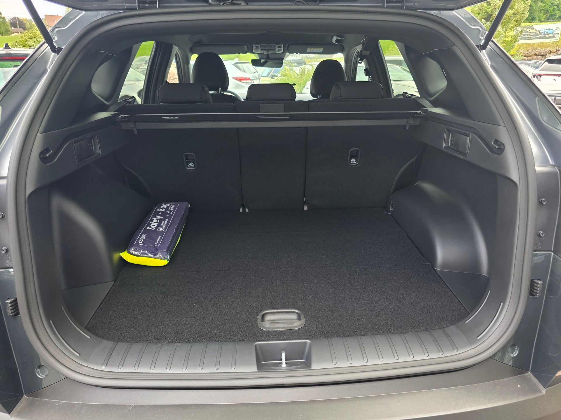 HYUNDAI Tucson 1.6 TGDi HEV 4WD Origo Black Line-image-6