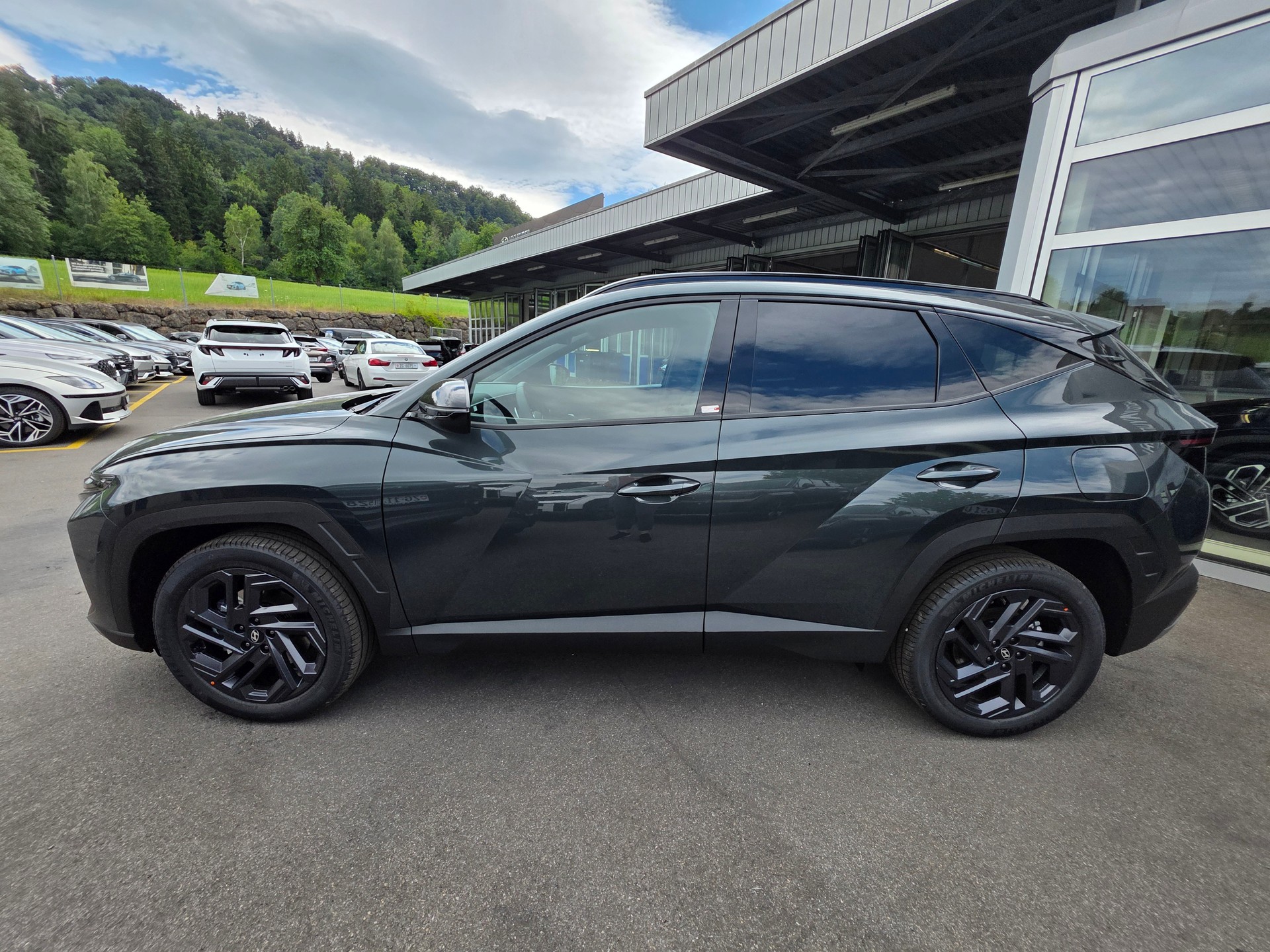 HYUNDAI Tucson 1.6 TGDi HEV 4WD Origo Black Line-image-3