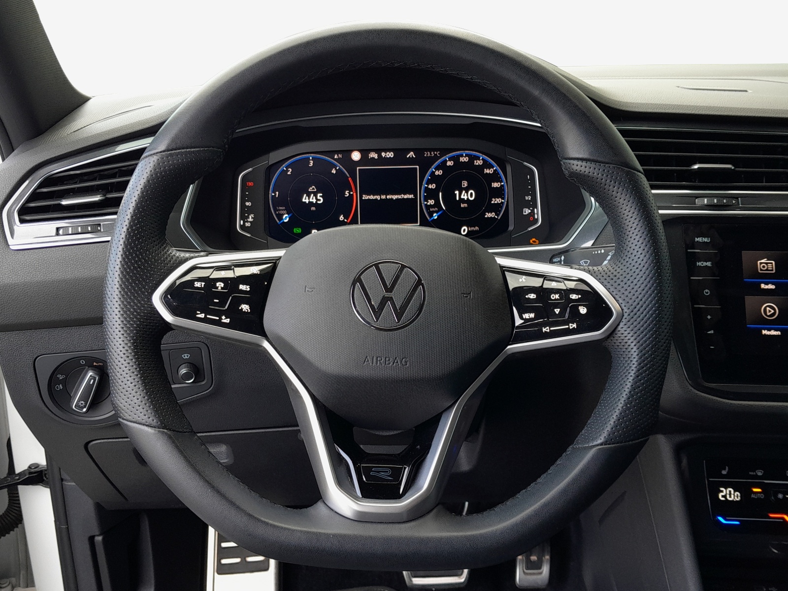 VW Tiguan Allspace 2.0 TDI SCR R-Line 4Motion DSG-image-9
