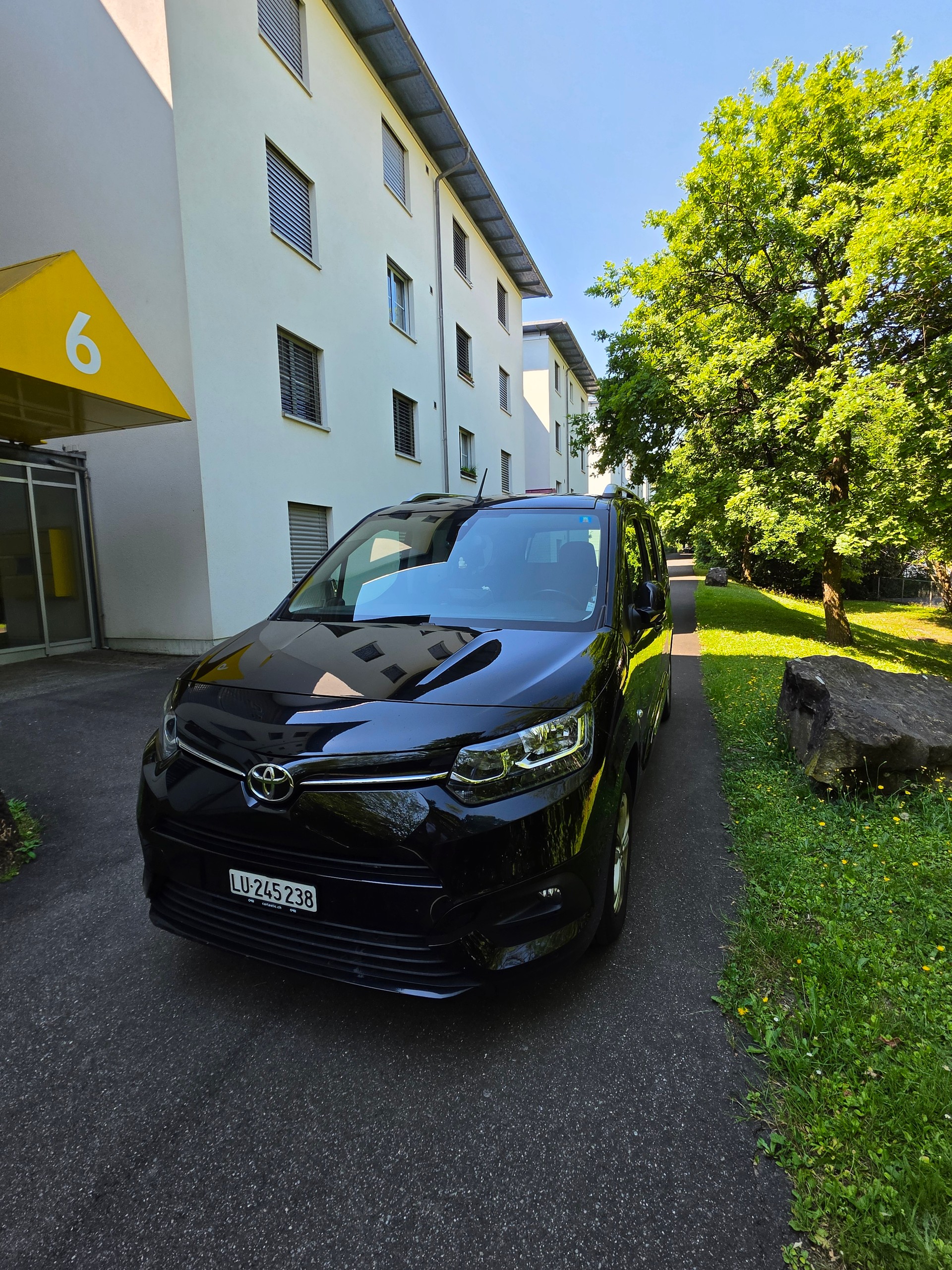 TOYOTA L2 1.2 130 Trend-image-8