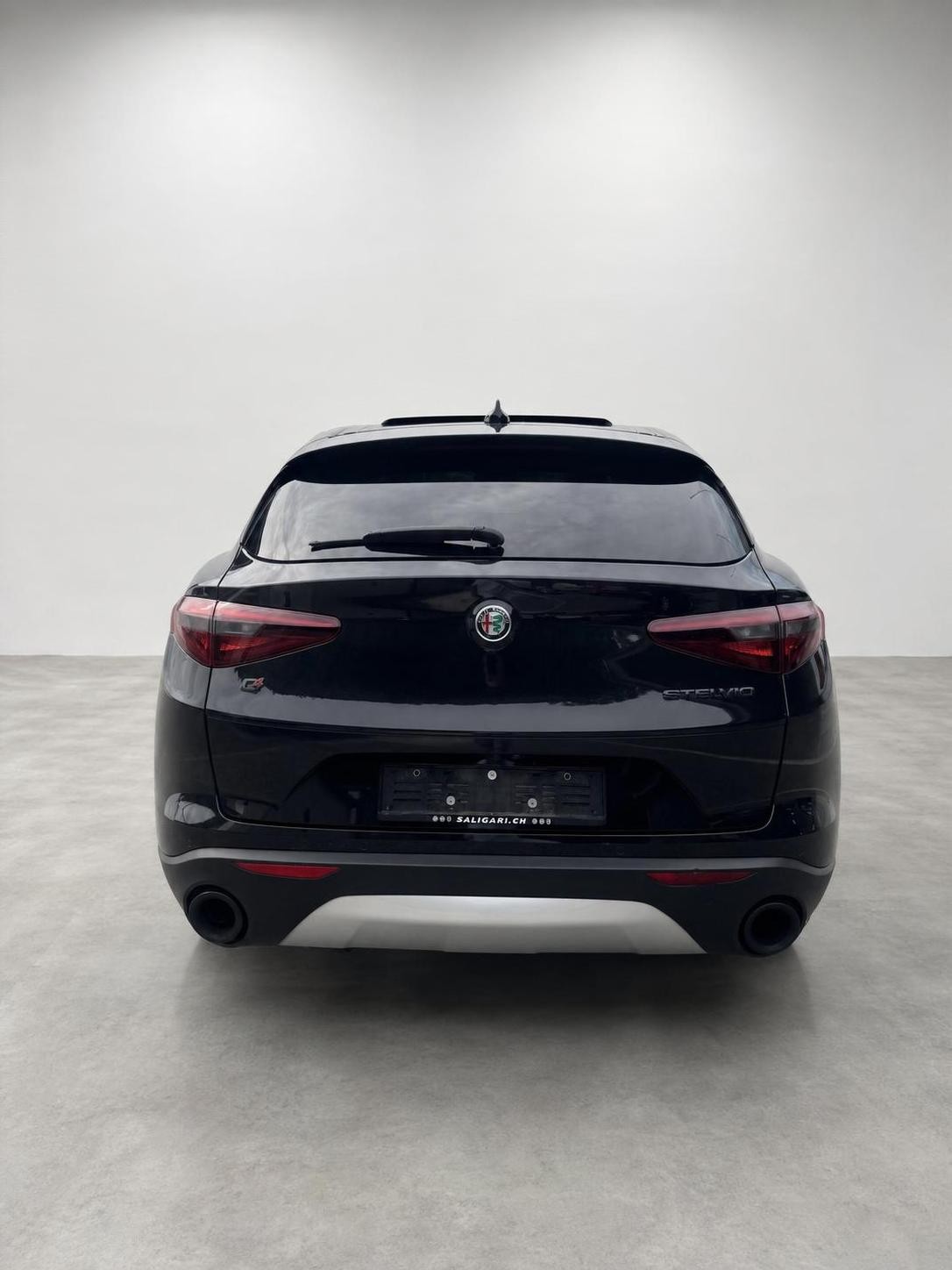 ALFA ROMEO Stelvio 2.0 Super Q4 Automatic-image-3