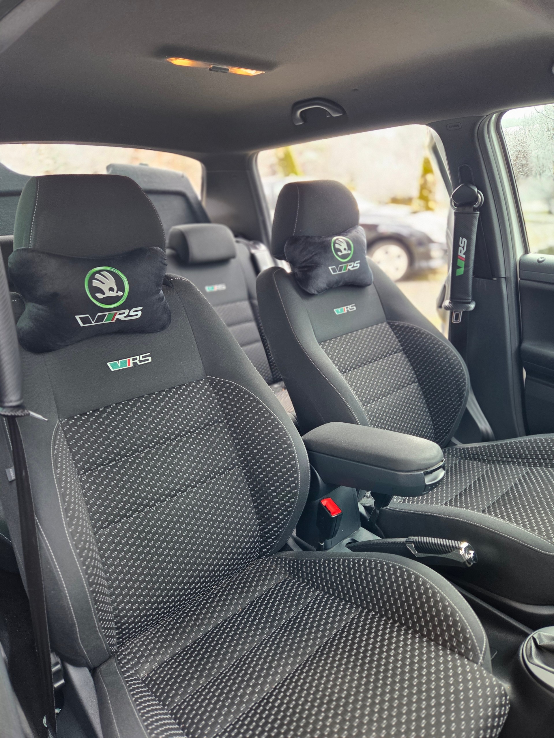 SKODA 1.4 TSI RS DSG-image-3