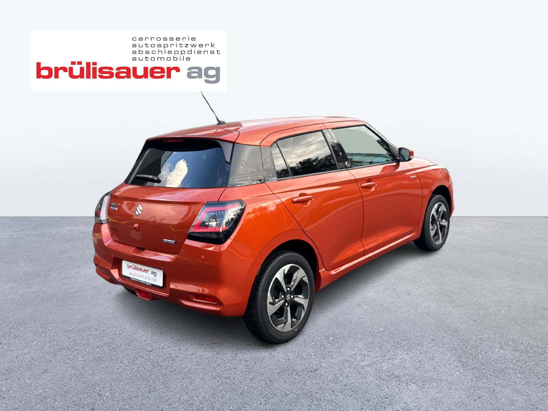 SUZUKI Swift 1.2 Tradizio Top Hybrid 4x4-image-4