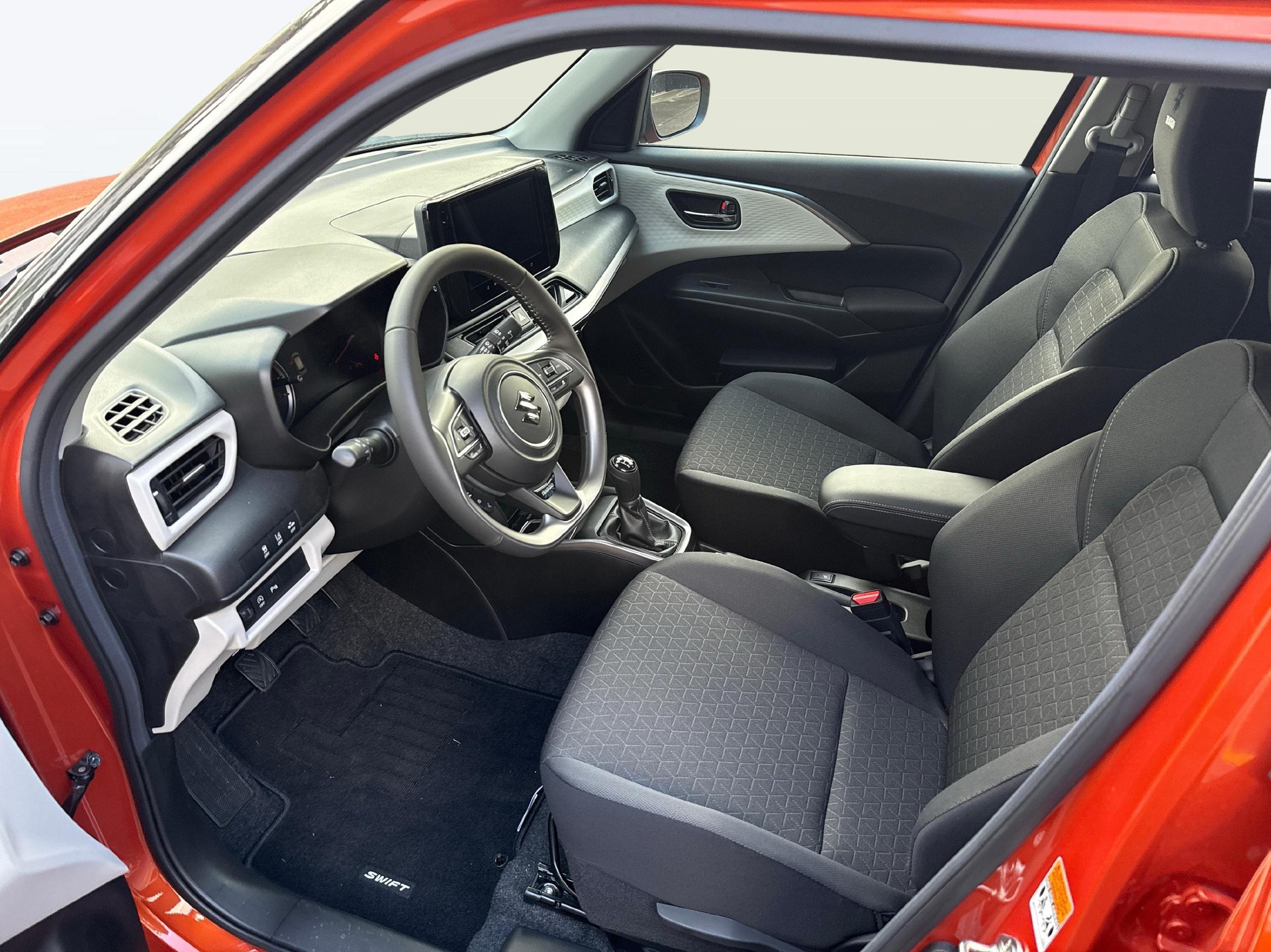SUZUKI Swift 1.2 Tradizio Top Hybrid 4x4-image-9
