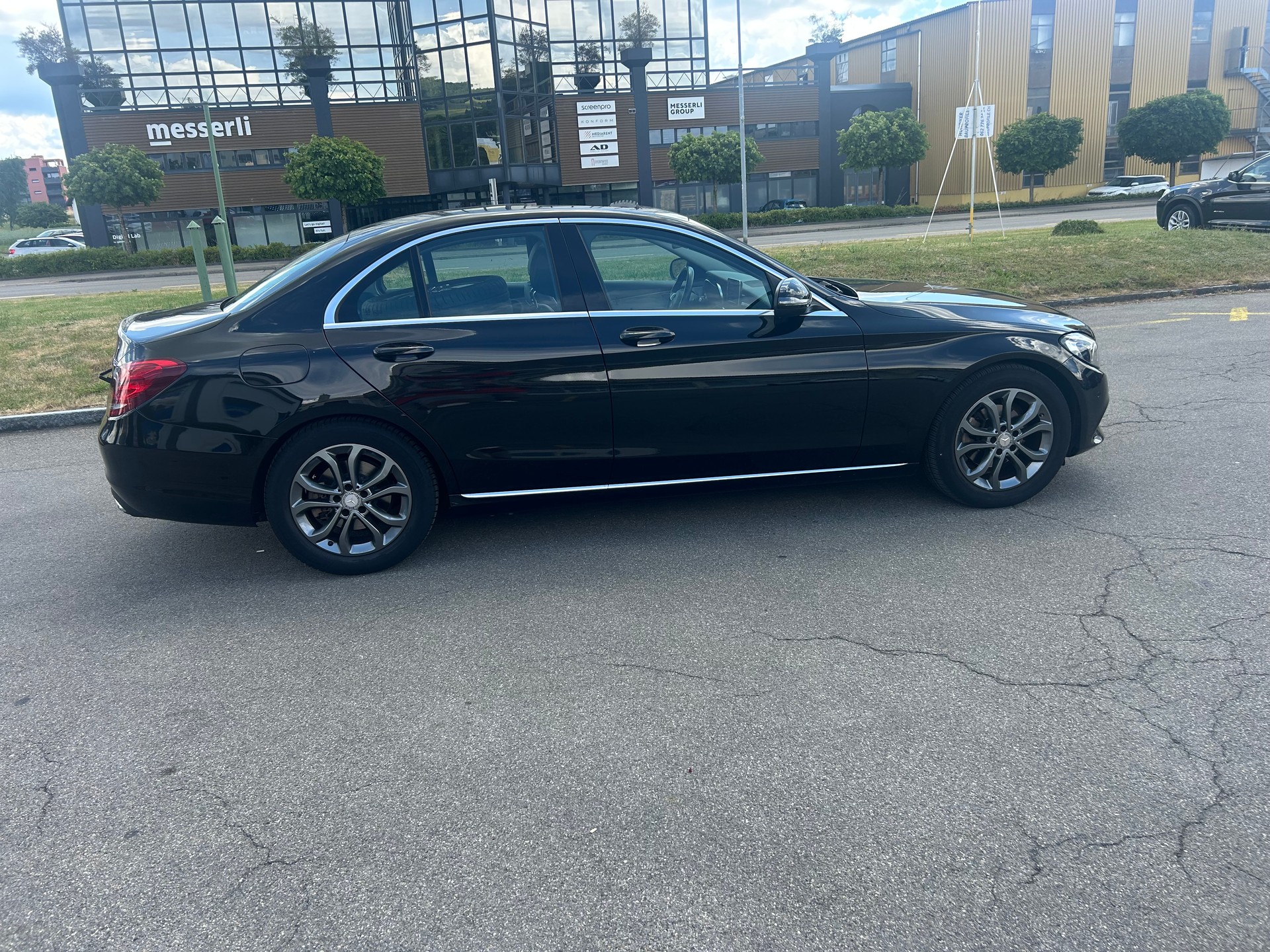 MERCEDES-BENZ C 180 Avantgarde 7G-Tronic-image-5