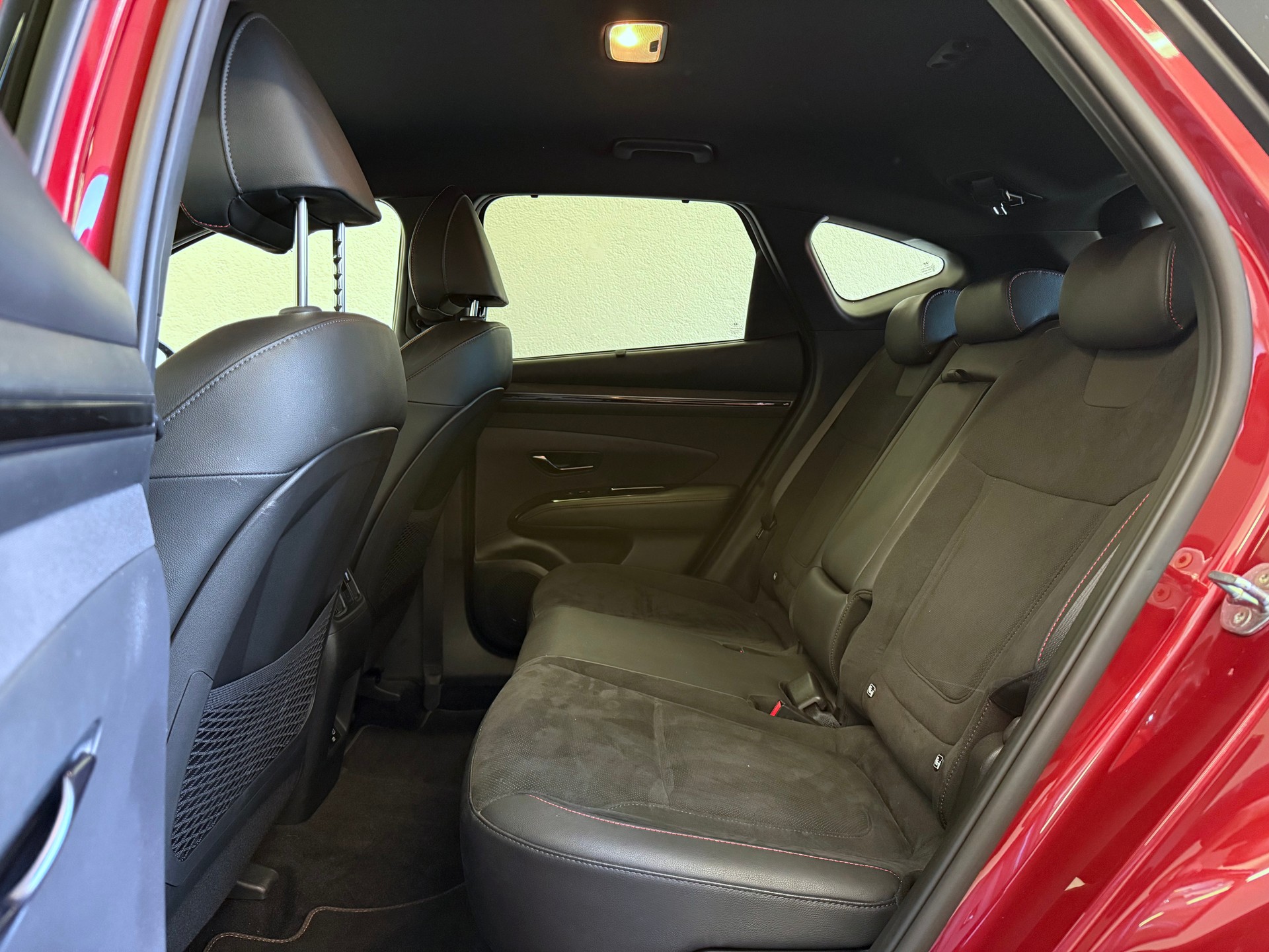 HYUNDAI Tucson 1.6 TGDI 48V N-Line DCT 4WD-image-25