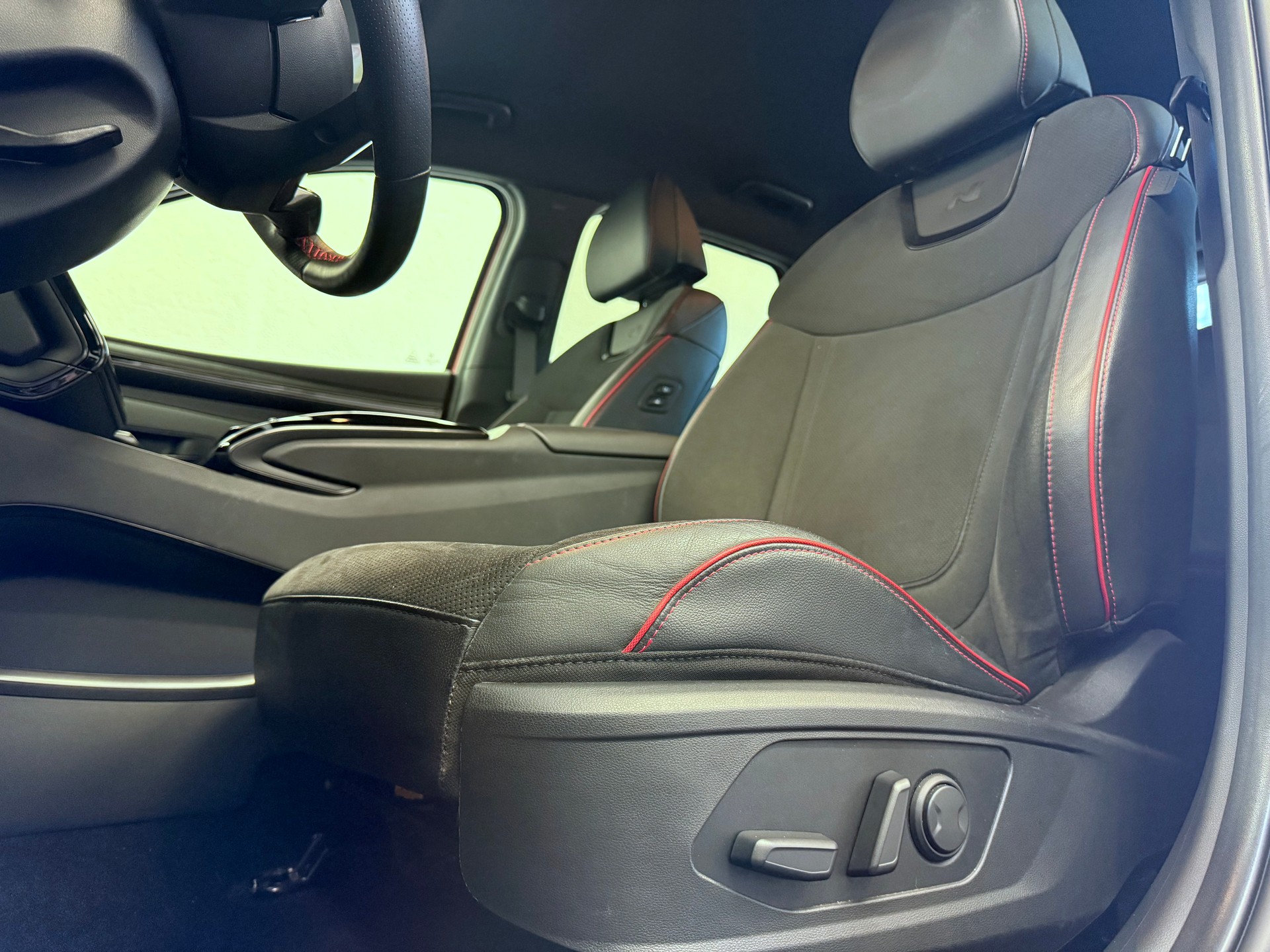 HYUNDAI Tucson 1.6 TGDI 48V N-Line DCT 4WD-image-11