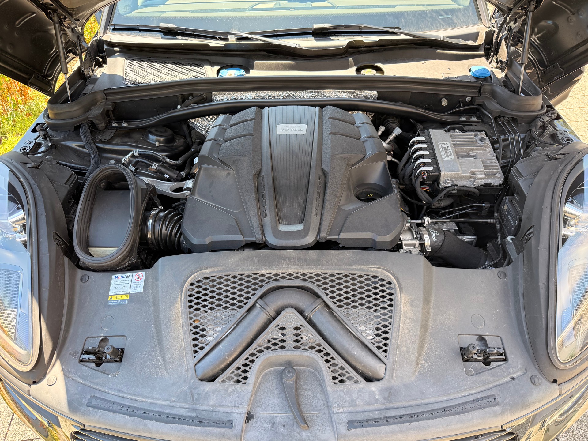 PORSCHE Macan 3.0 V6 S-image-2