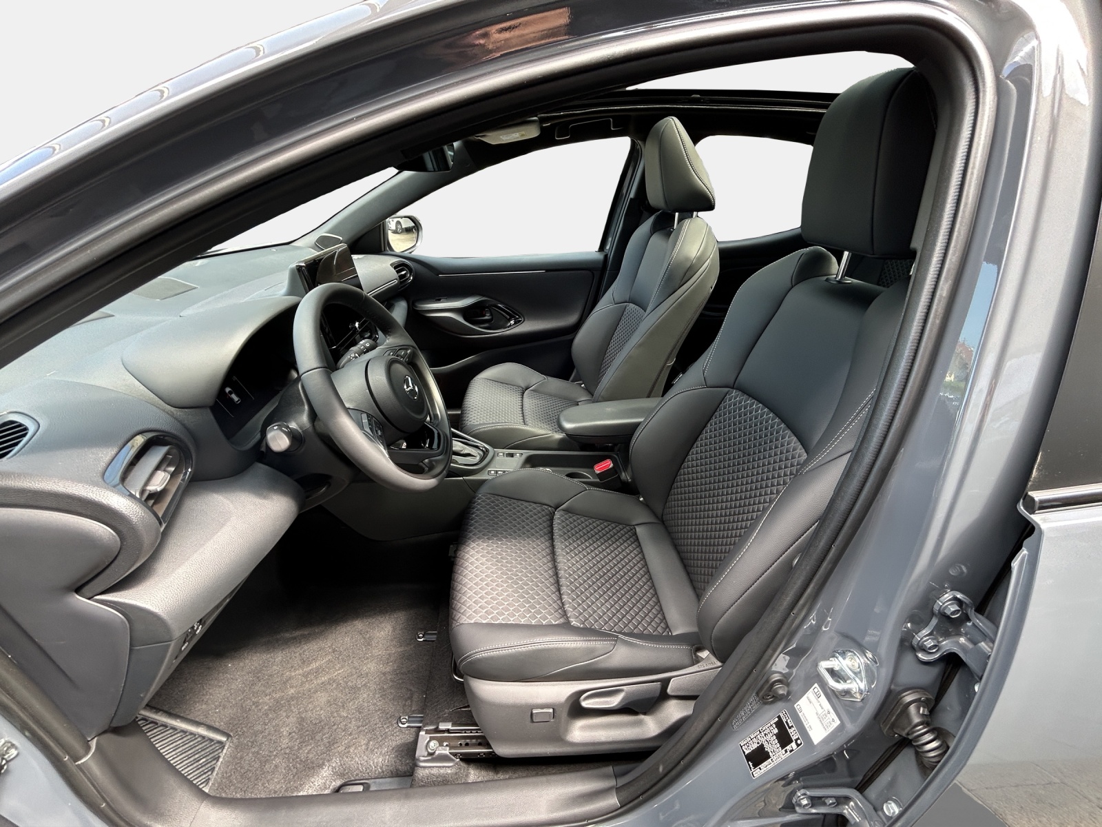 MAZDA 2 1.5/92 Hybrid Homura Plus-image-9