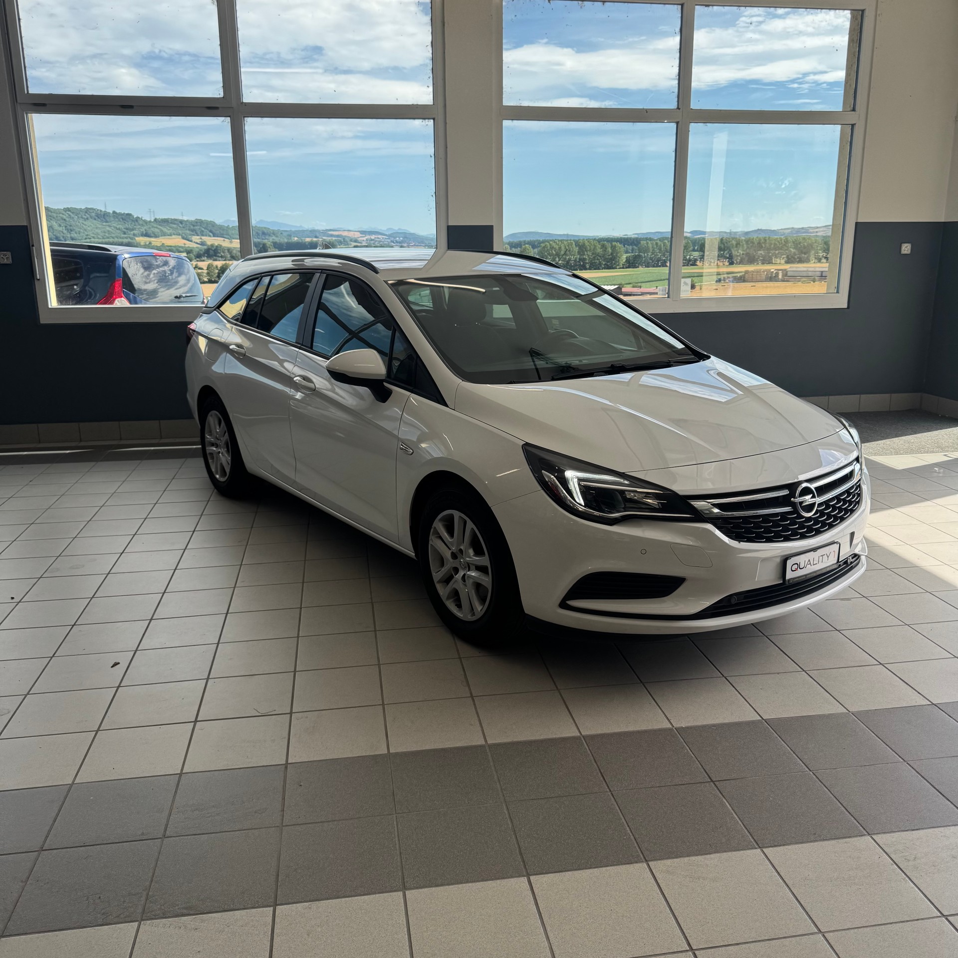 OPEL Astra Sports Tourer 1.6 CDTi ecoF Excellence Autom-image-2