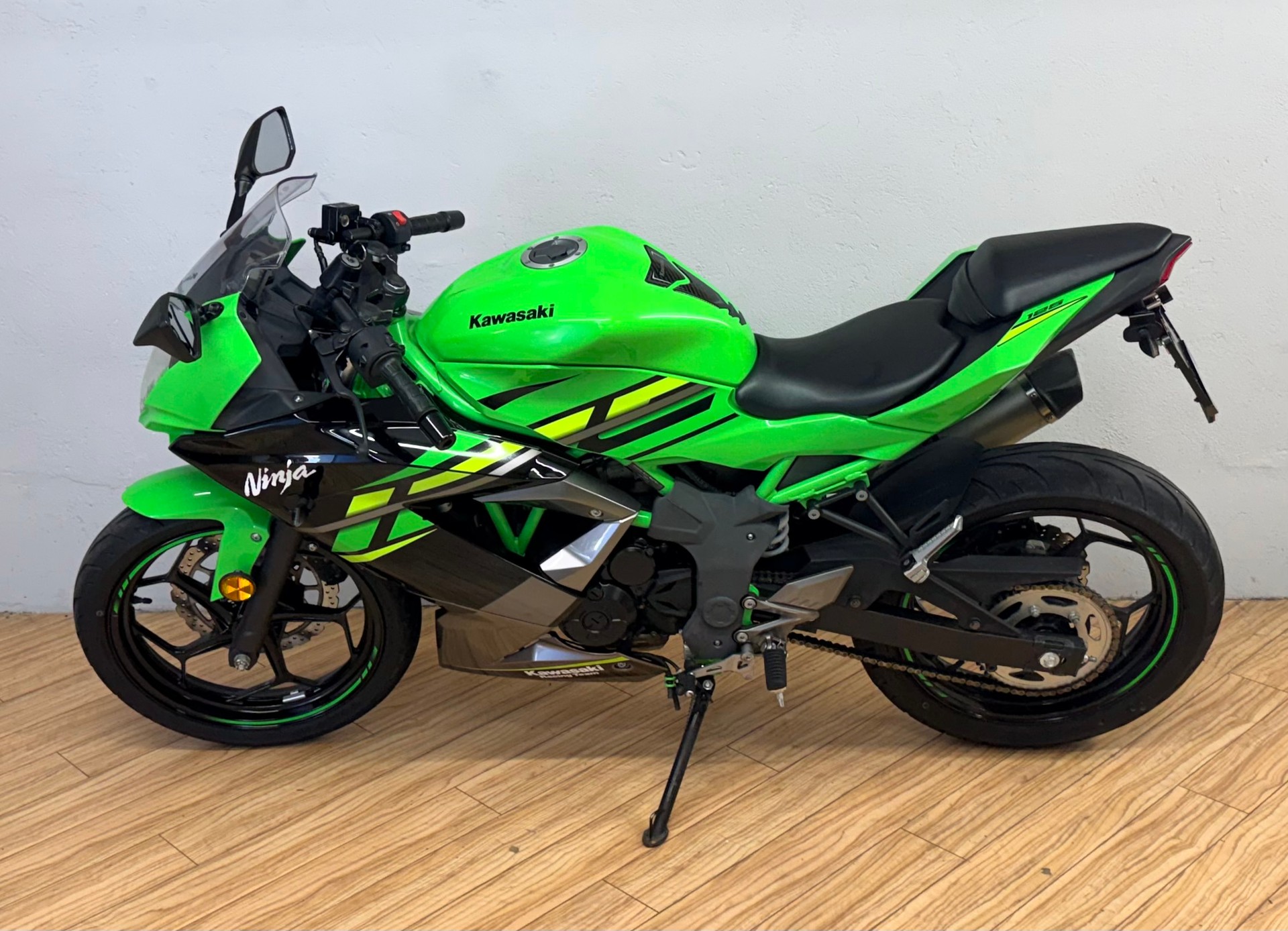 KAWASAKI Ninja 125 Performance ABS-image-5
