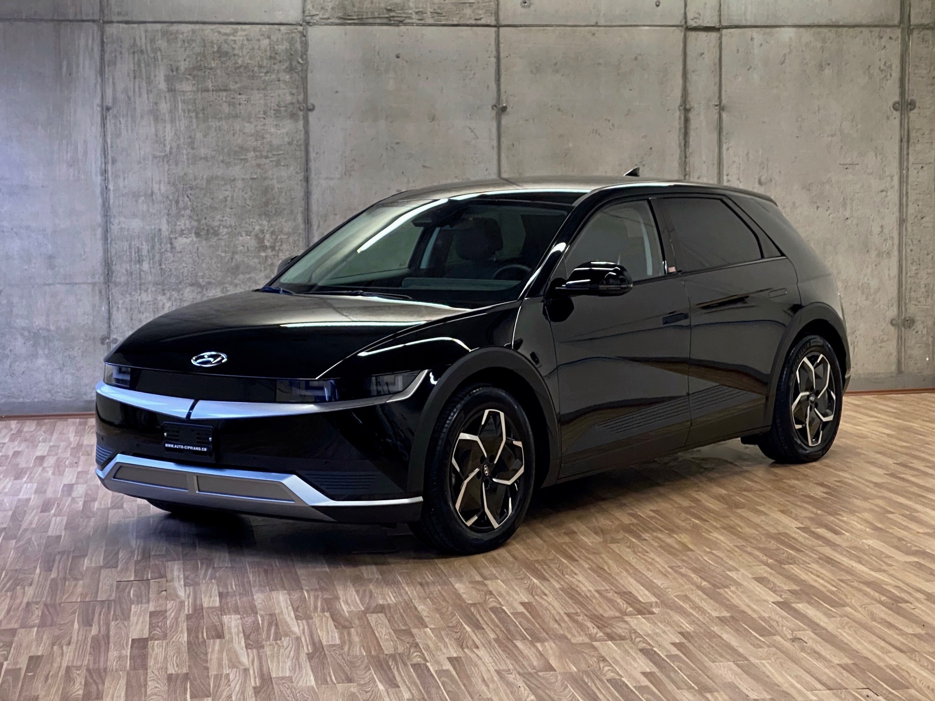 HYUNDAI Ioniq 5 77kWh*Swiss*Vertex*4WD*-image-19