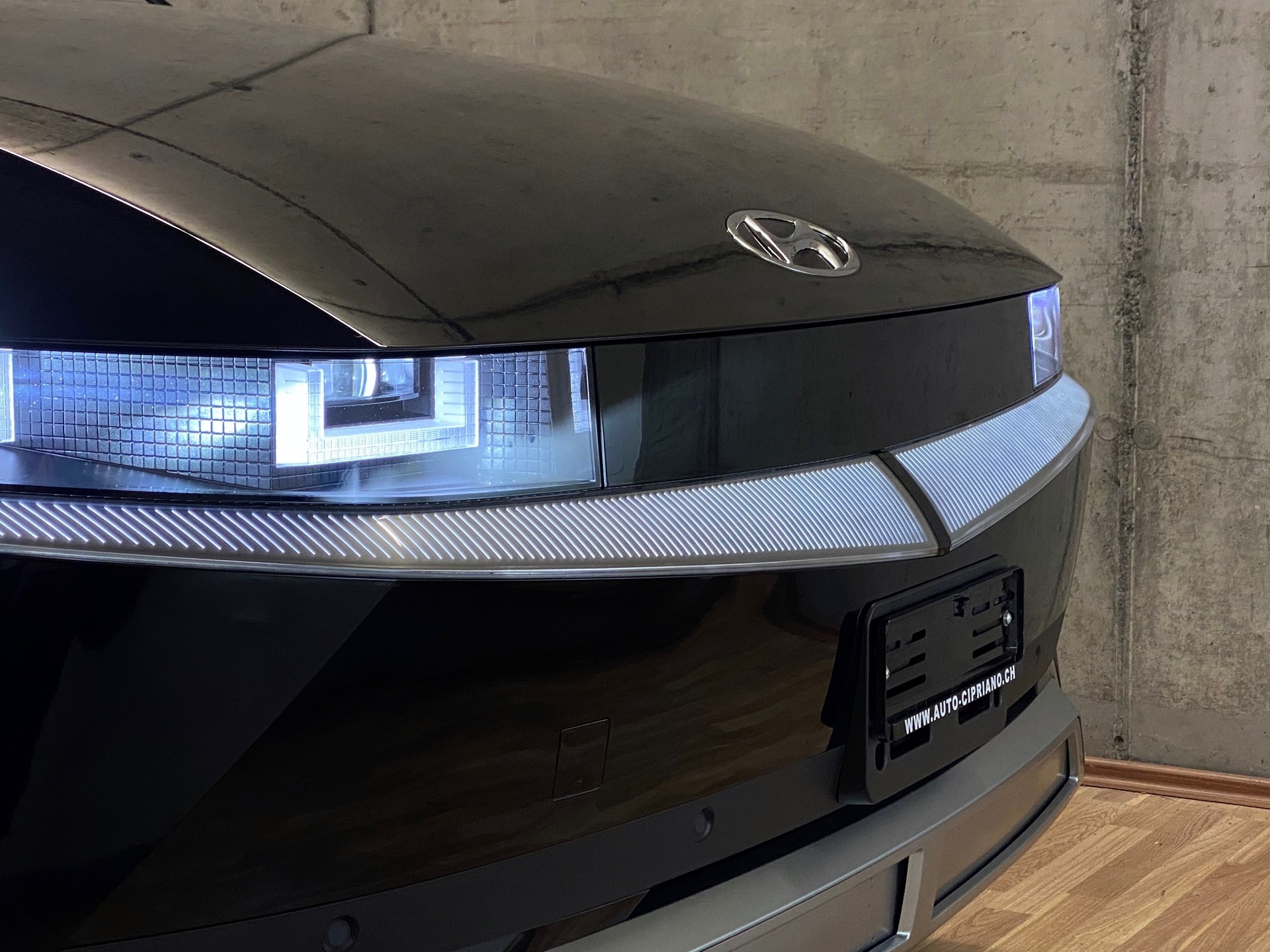 HYUNDAI Ioniq 5 77kWh*Swiss*Vertex*4WD*-image-26