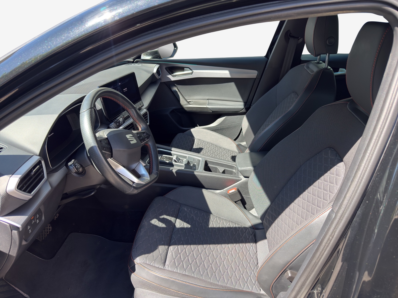 SEAT Leon 1.4 eHybrid pHEV DSG Hola FR-image-7