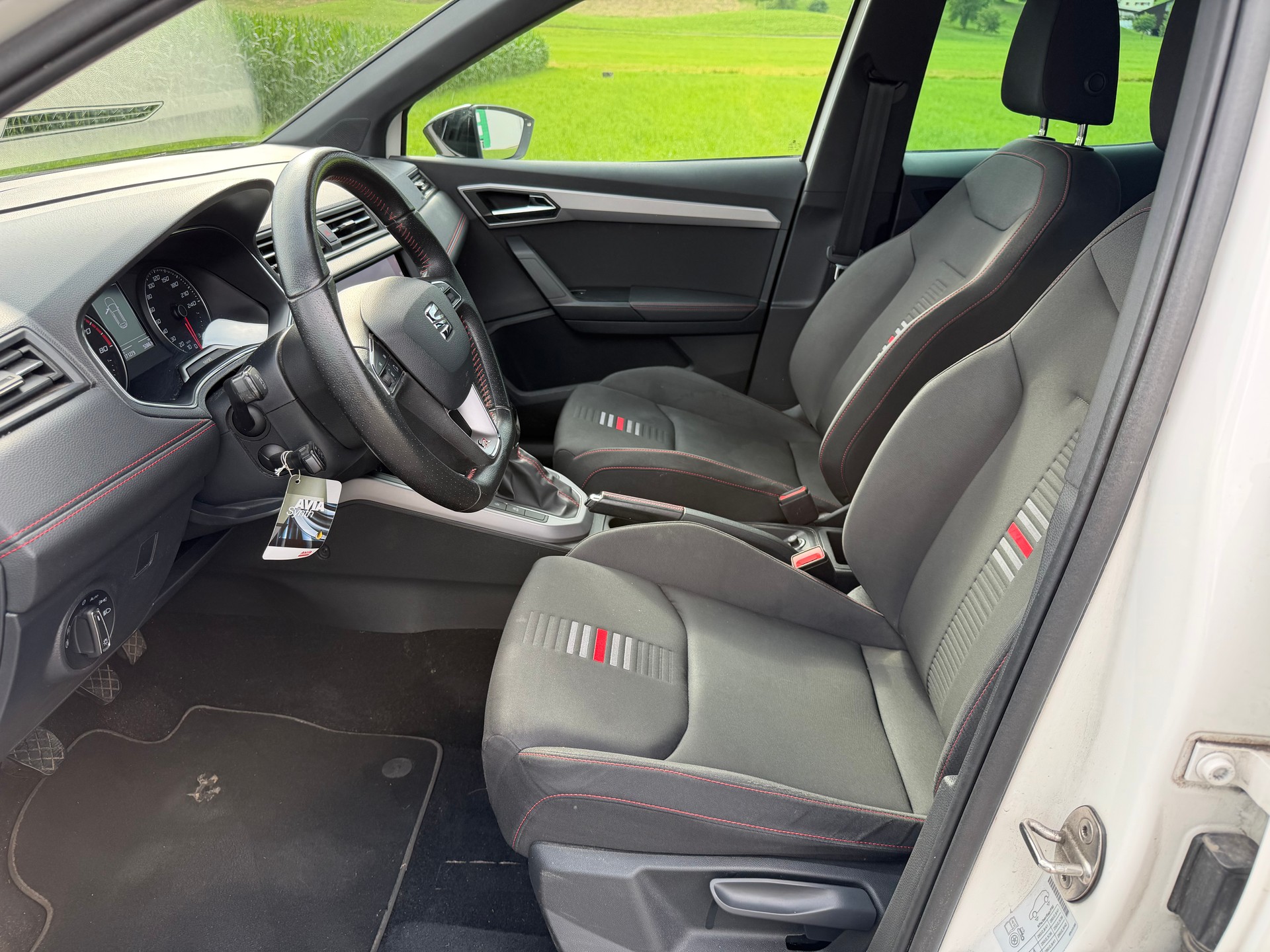 SEAT Arona 1.0 TGI CNG FR-image-7