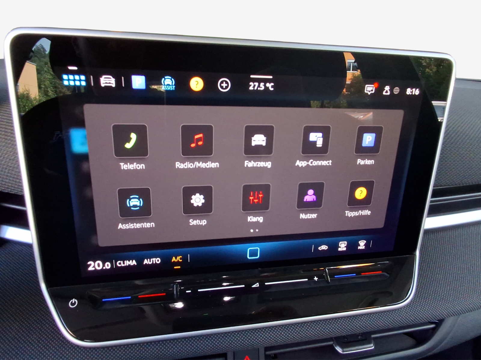 VW T-Roc 1.5 eTSI mHEV Trend DSG-image-10