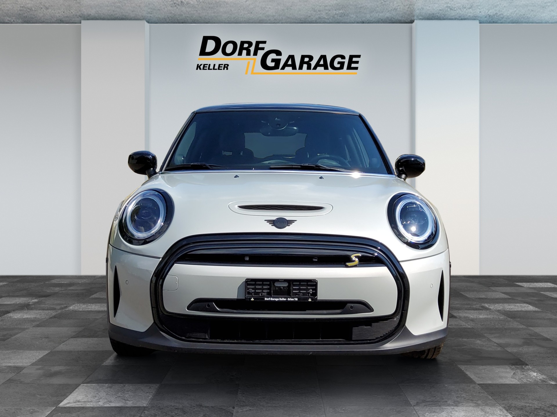 MINI Cooper SE-image-1