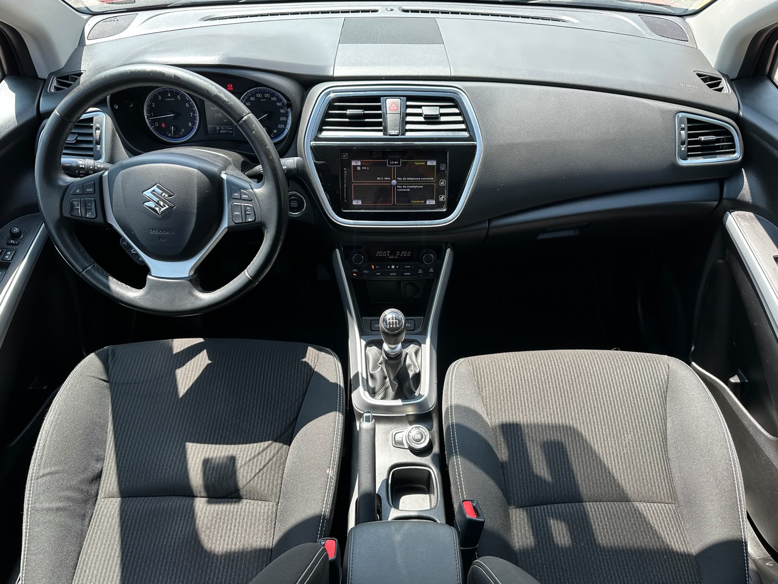 SUZUKI SX4 S-Cross 1.4 16V Compact+ 4WD-image-8