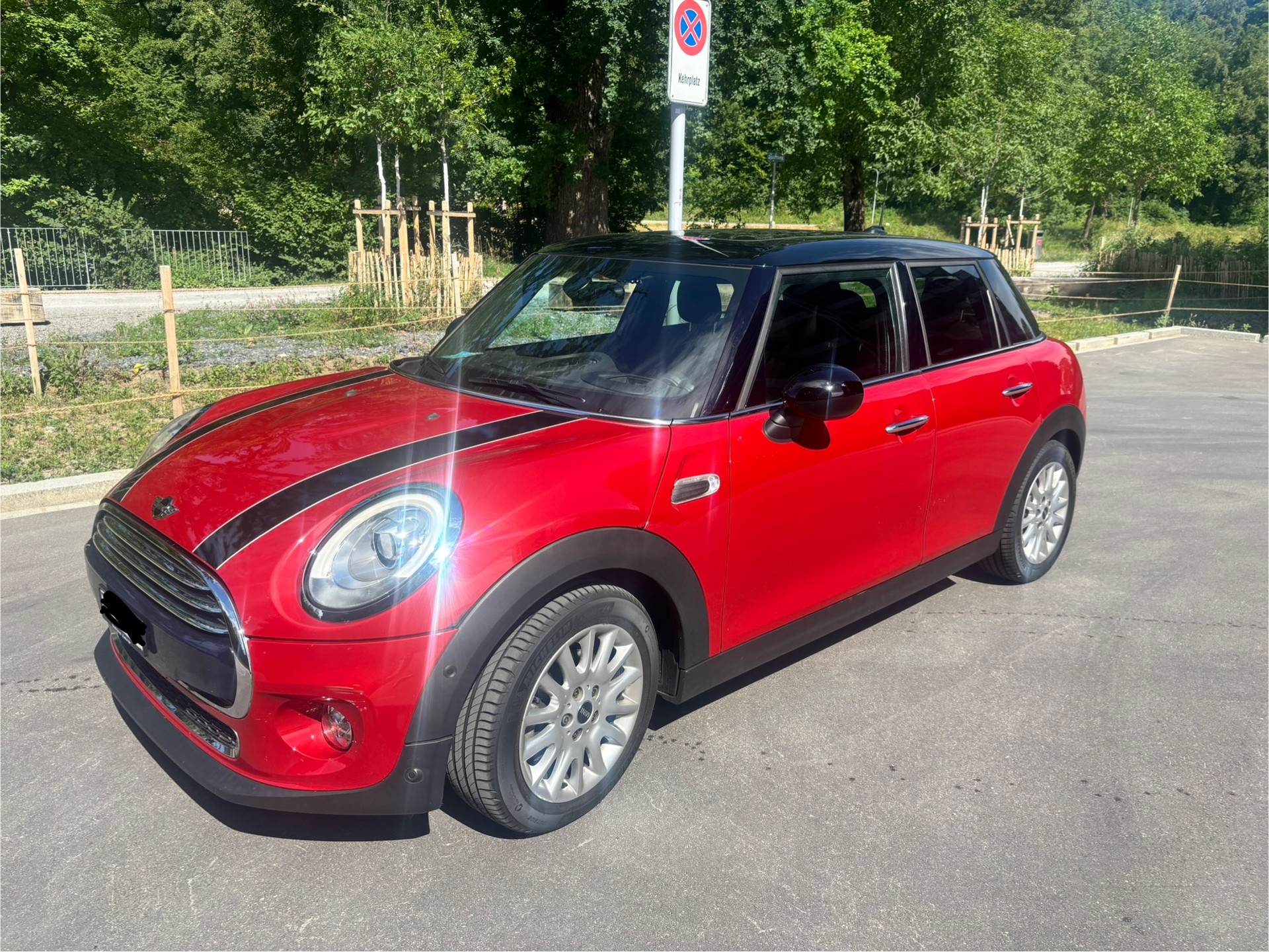 MINI 1.5i Cooper-image-1