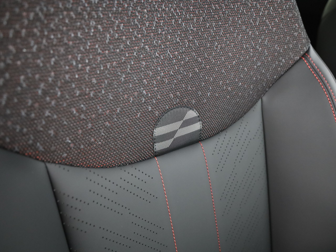 MINI Aceman e John Cooper Works-image-13