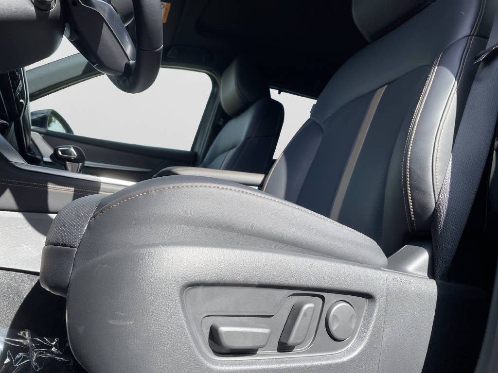 MAZDA CX-80 2.5 PHEV Homura Plus-image-4