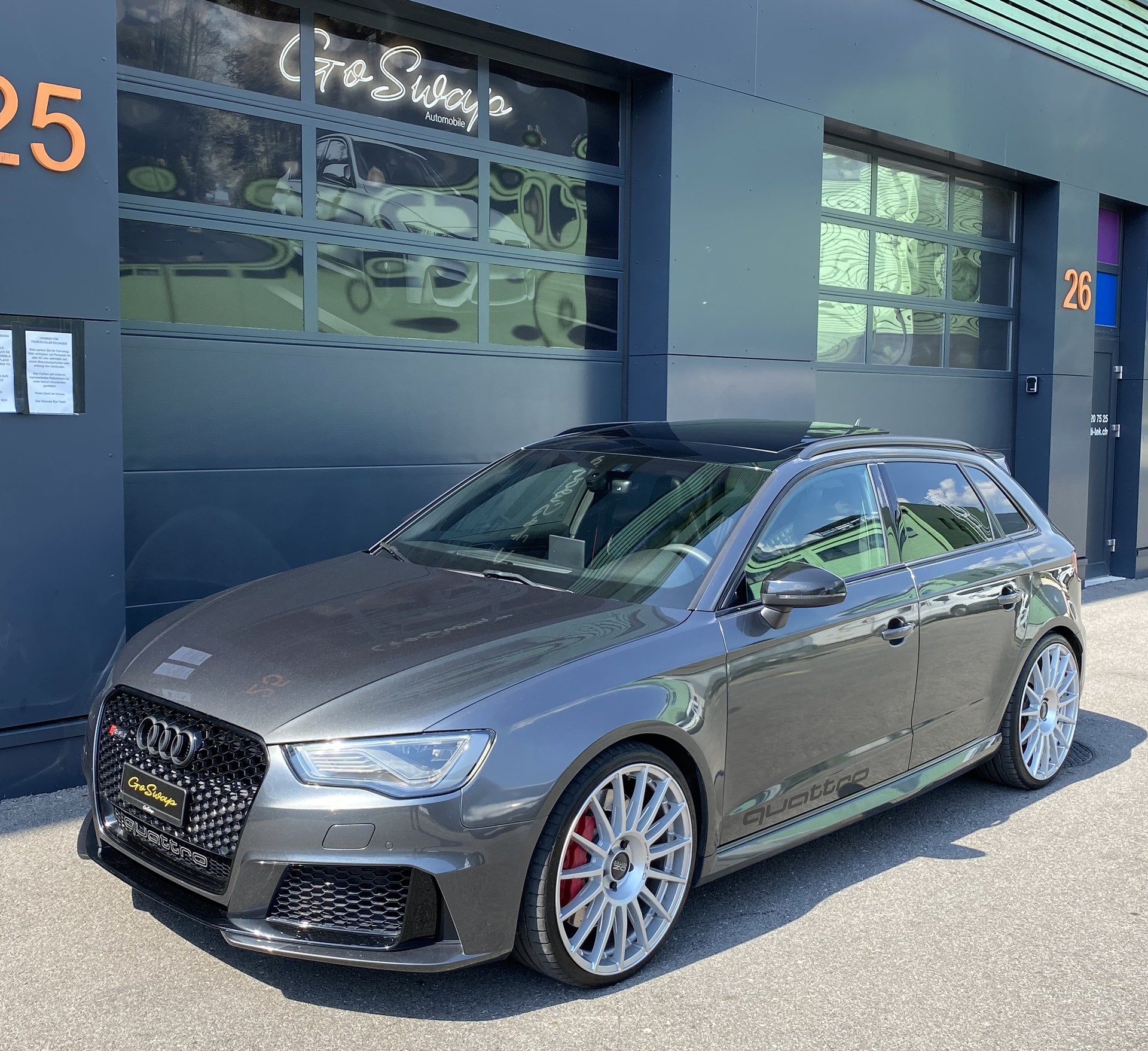 AUDI RS3 2.5 TSI quattro S-tronic-image-3