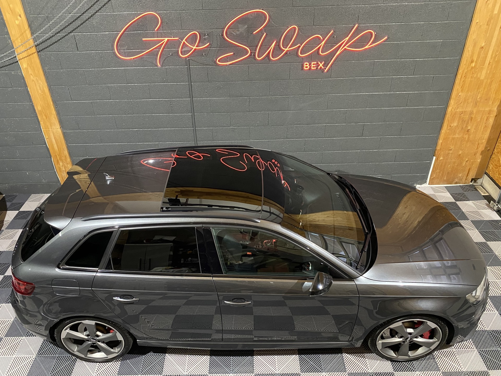 AUDI RS3 2.5 TSI quattro S-tronic-image-26