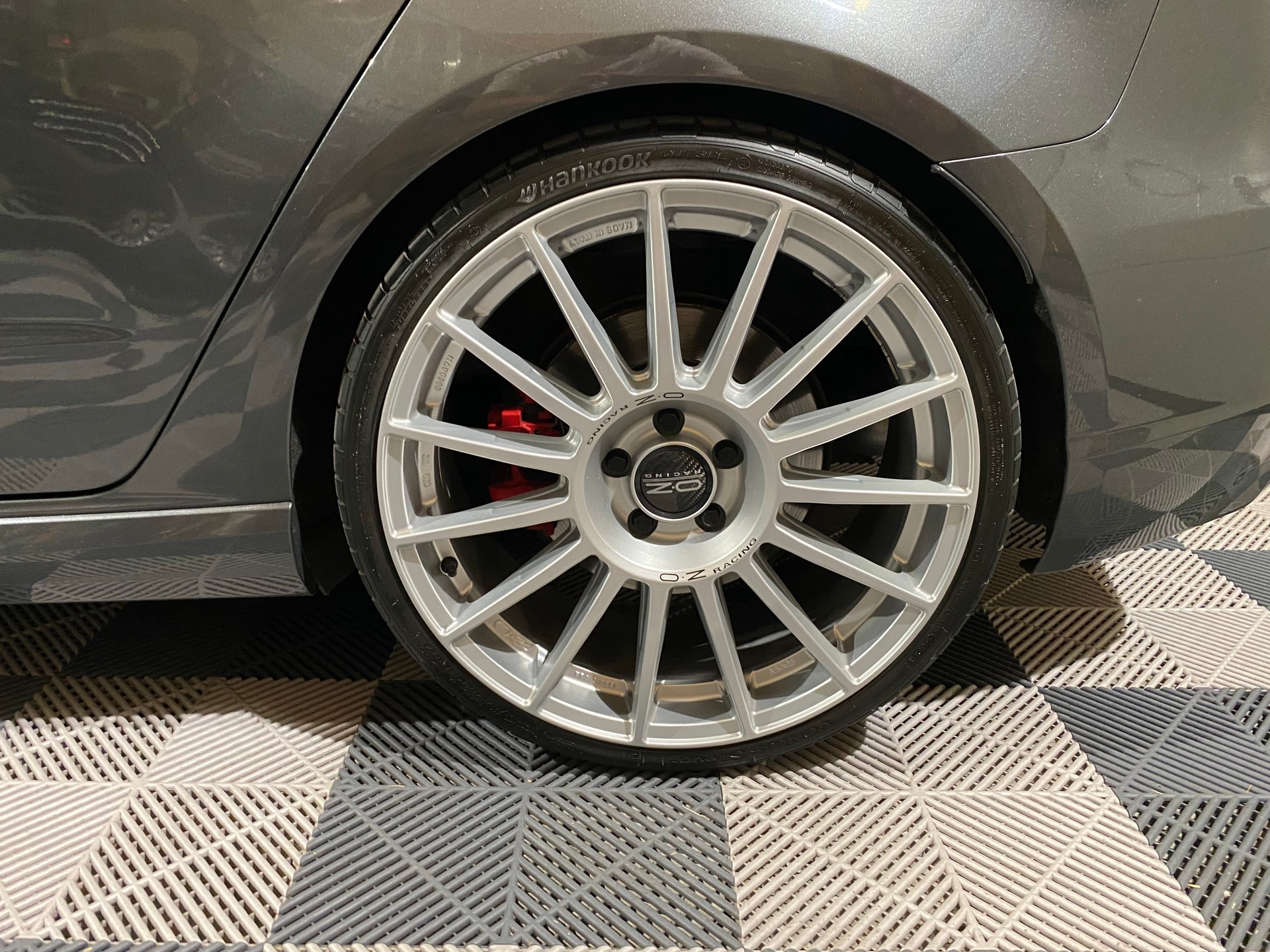 AUDI RS3 2.5 TSI quattro S-tronic-image-9