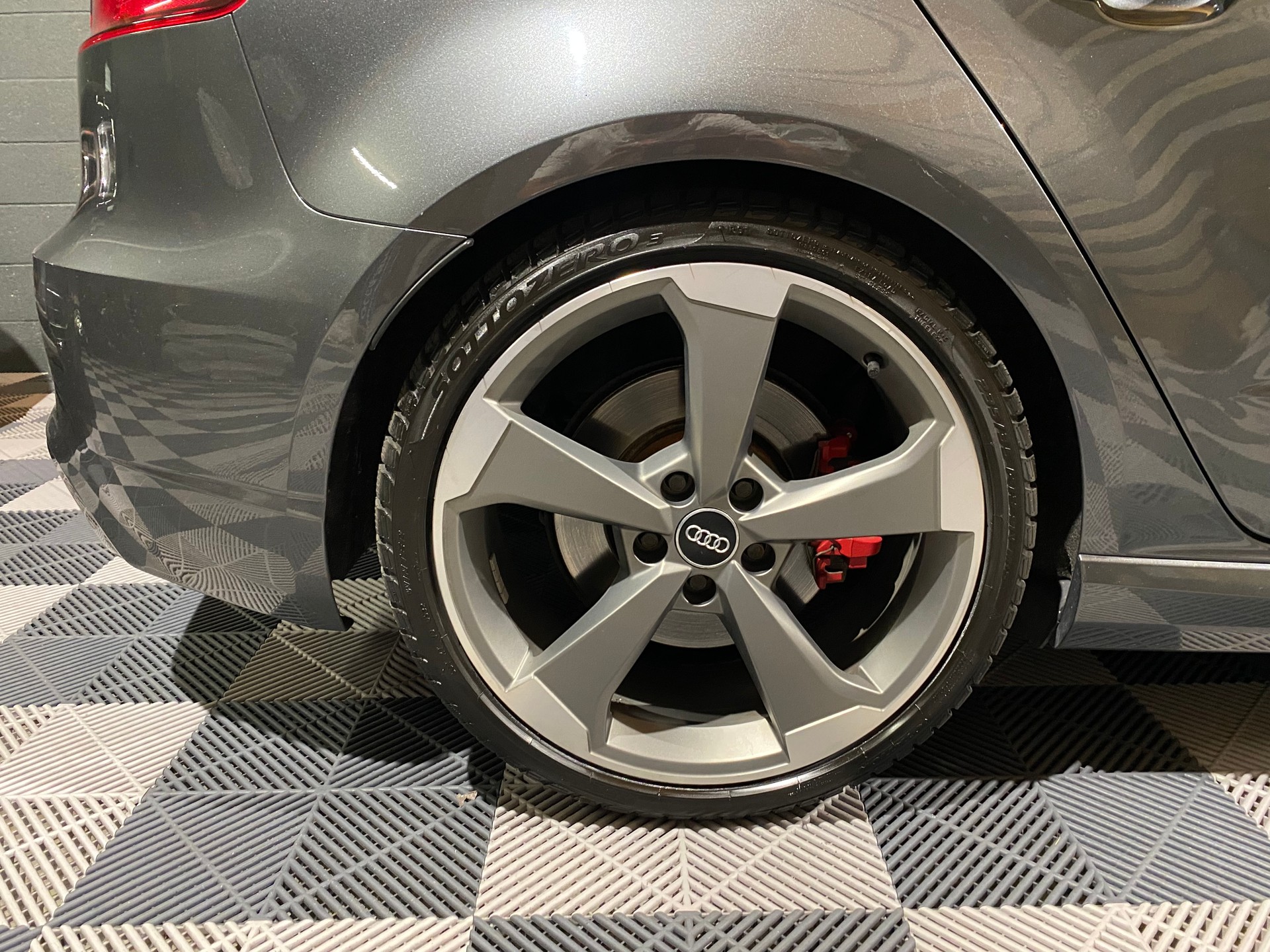 AUDI RS3 2.5 TSI quattro S-tronic-image-7