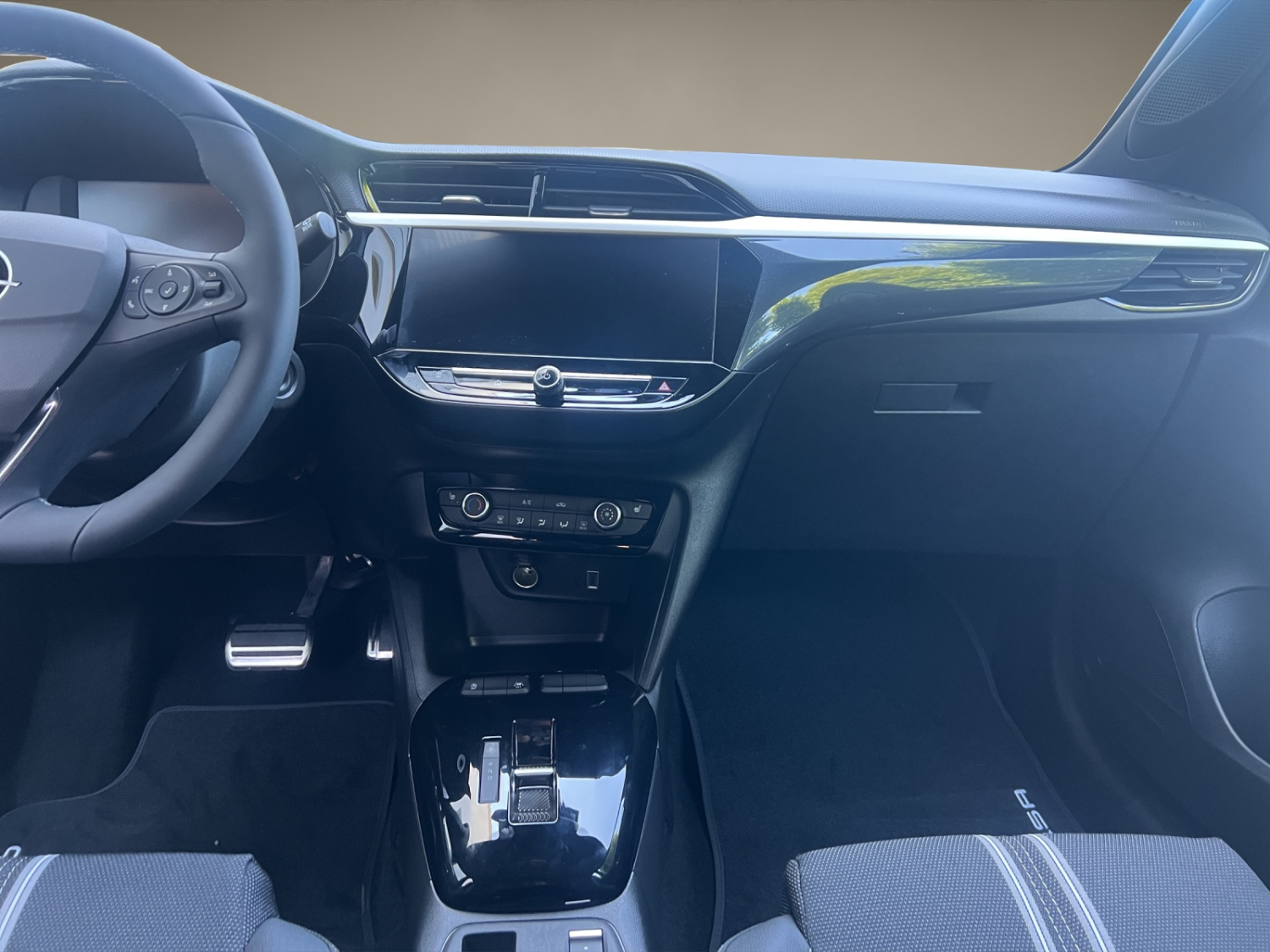 OPEL Corsa 1.2 T Hybrid Viva-image-12