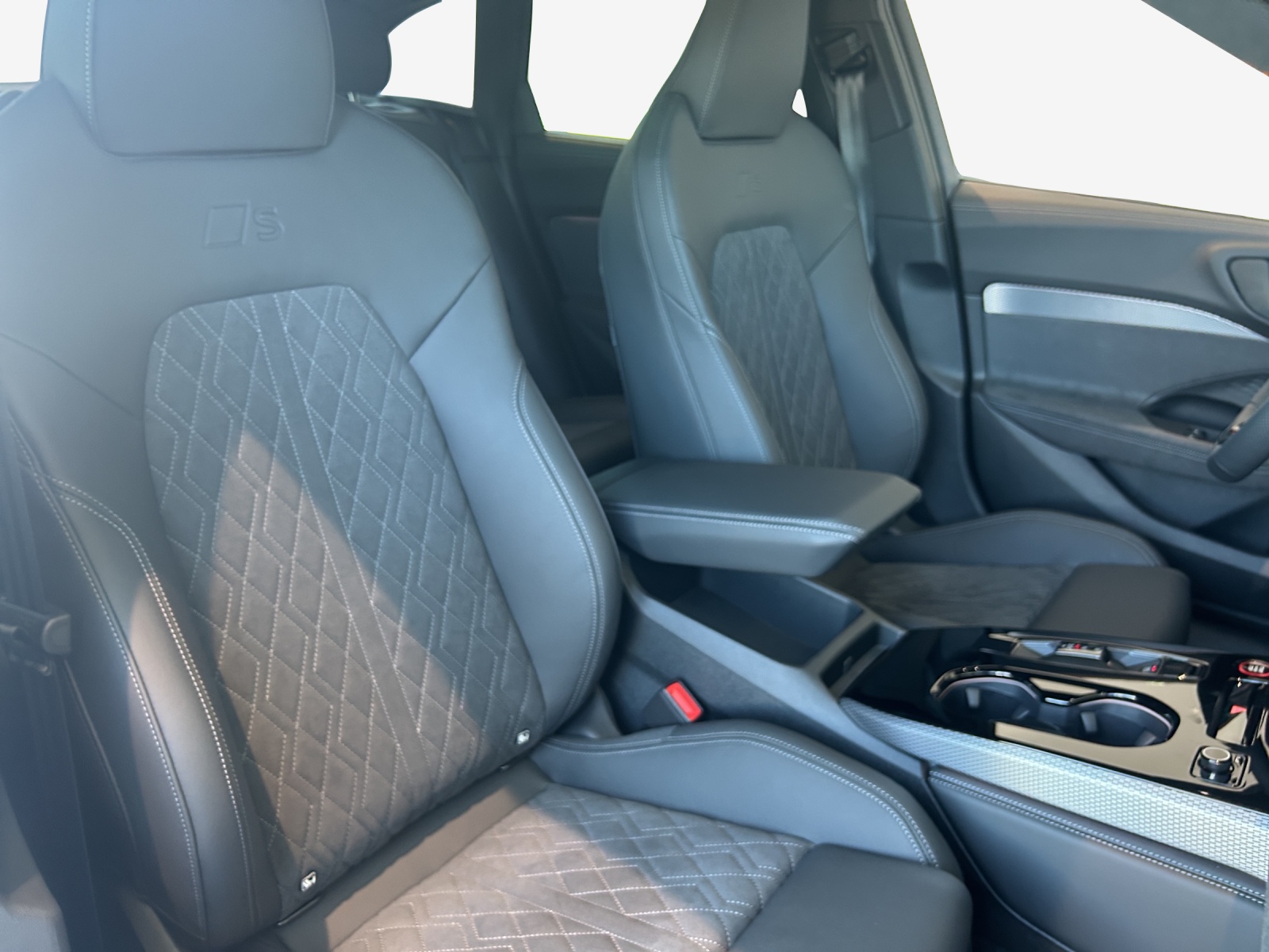 AUDI A5 Avant e-hybrid quattro 270 kW S tronic-image-7