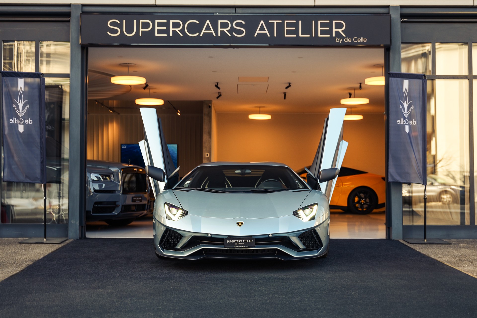 LAMBORGHINI Aventador S LP740-4 Coupé E-Gear-image-0
