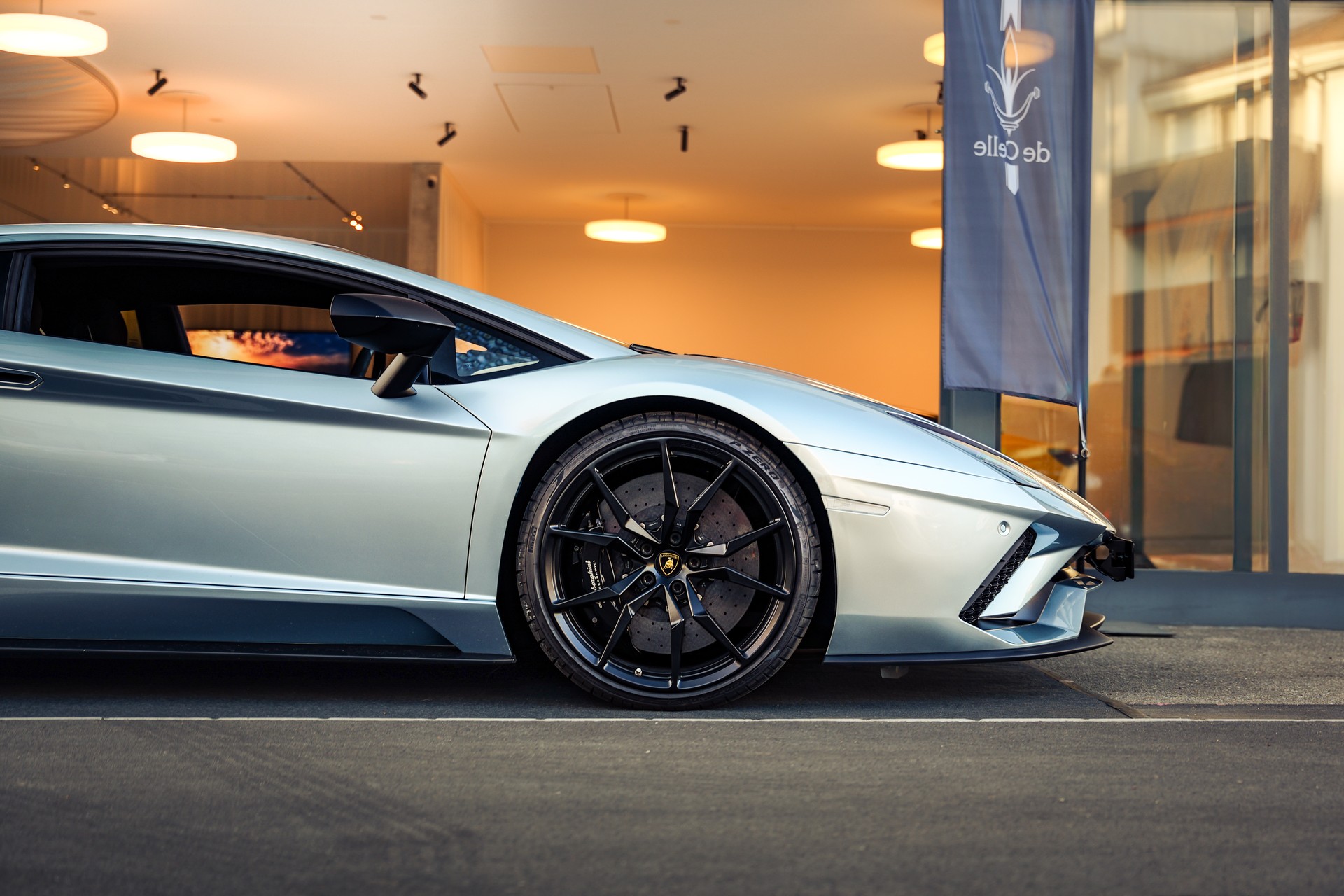 LAMBORGHINI Aventador S LP740-4 Coupé E-Gear-image-5