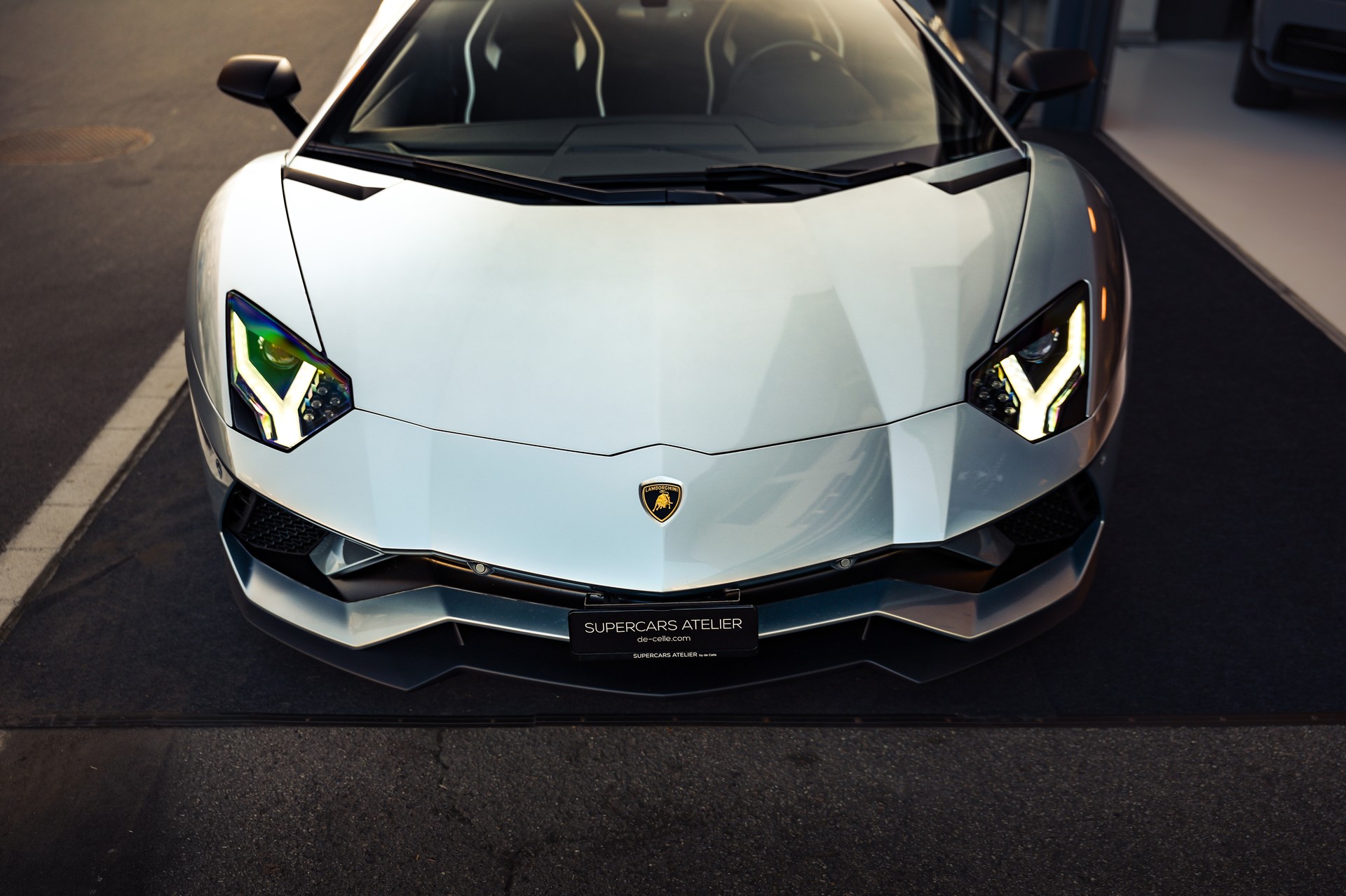 LAMBORGHINI Aventador S LP740-4 Coupé E-Gear-image-2
